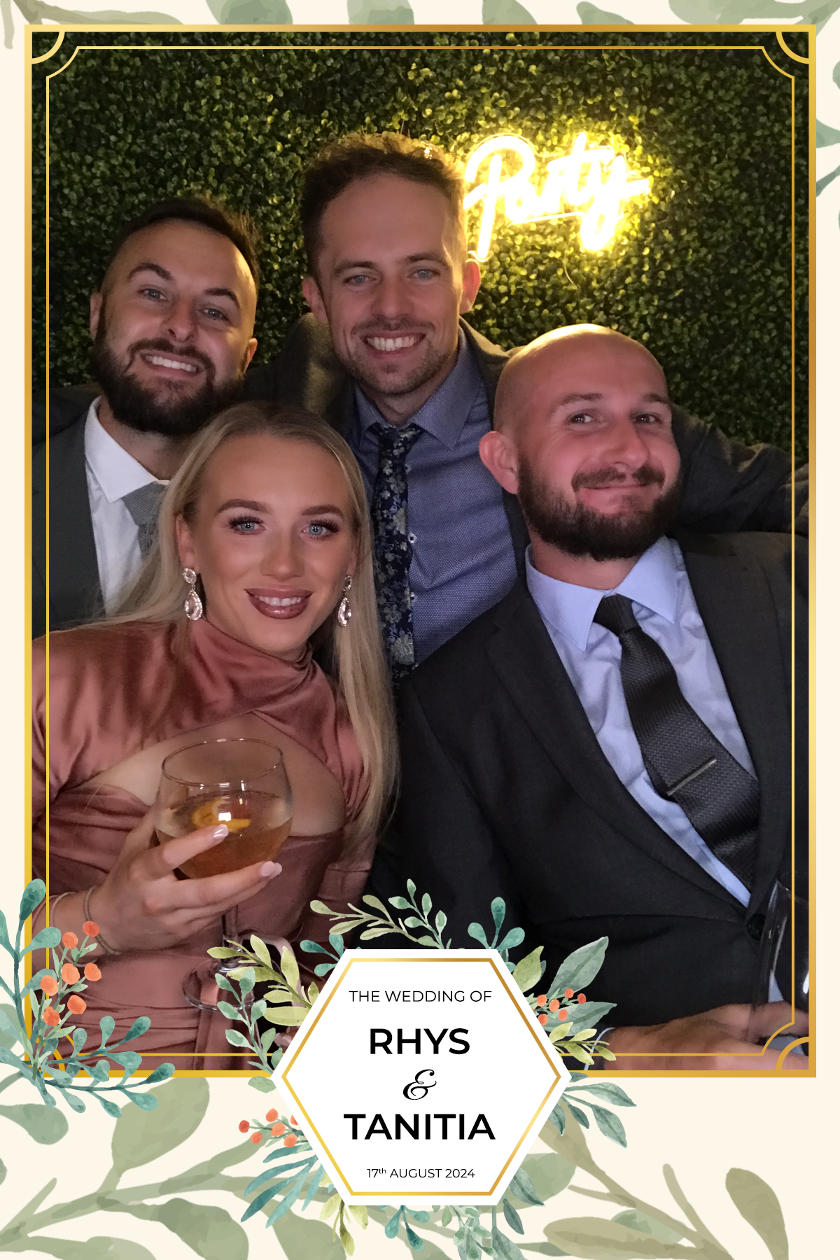 Tanitia & Rhys’ Wedding | View more photos from the event at gallery.partydelightsphotobooth.co.uk/u/PartyDelightsPhotoBooth/Tanitia-Rhys’-Wedding