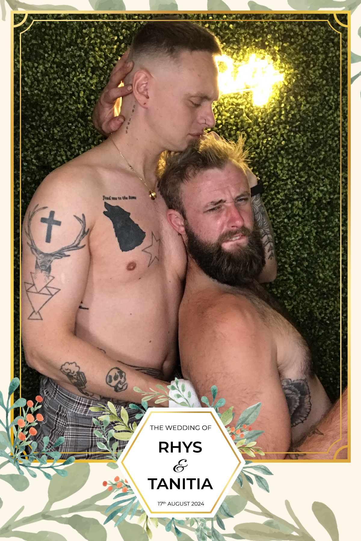 Tanitia & Rhys’ Wedding | View more photos from the event at gallery.partydelightsphotobooth.co.uk/u/PartyDelightsPhotoBooth/Tanitia-Rhys’-Wedding