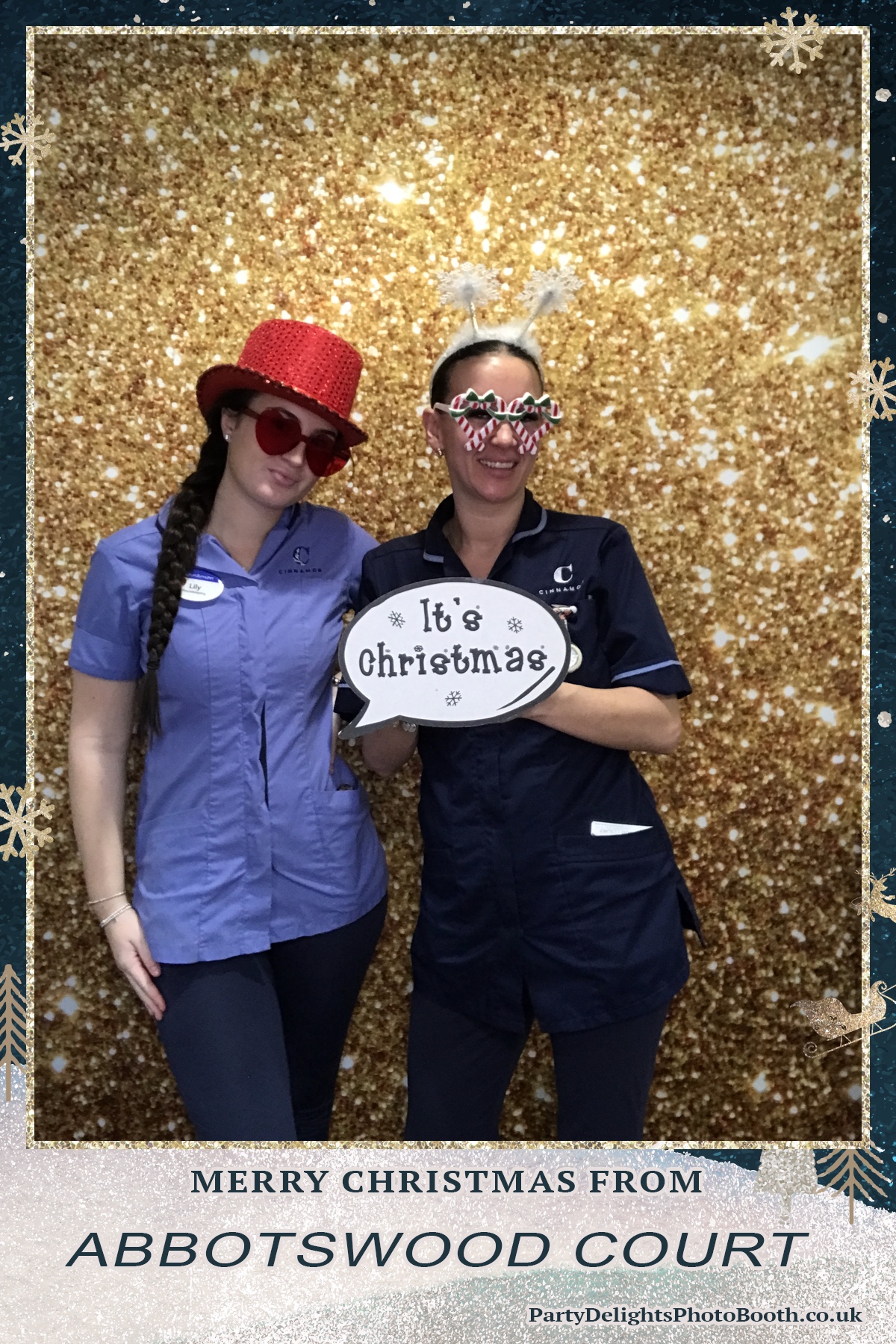 Abbotswood Court Christmas party | View more photos from the event at gallery.partydelightsphotobooth.co.uk/u/PartyDelightsPhotoBooth/Abbotswood-Court-Christmas-party-0