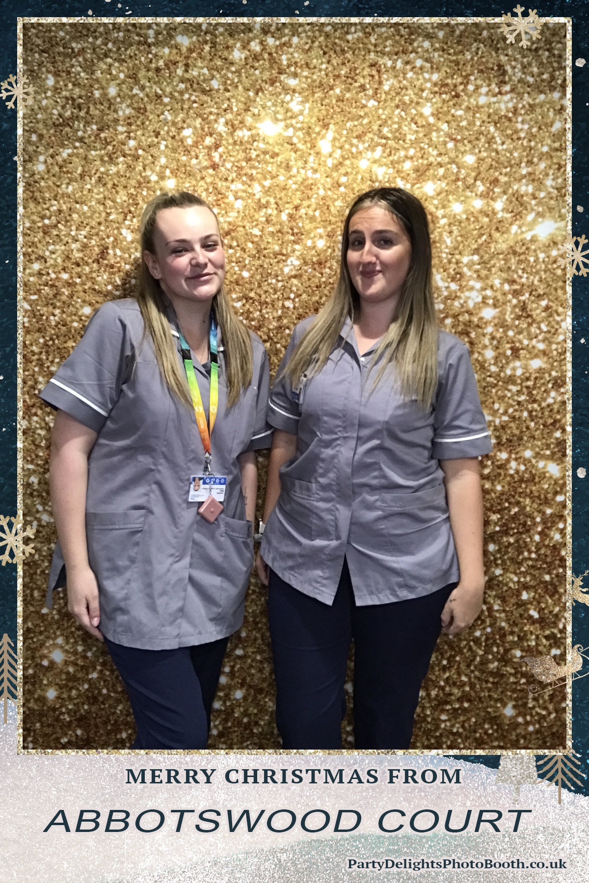 Abbotswood Court Christmas party | View more photos from the event at gallery.partydelightsphotobooth.co.uk/u/PartyDelightsPhotoBooth/Abbotswood-Court-Christmas-party-0