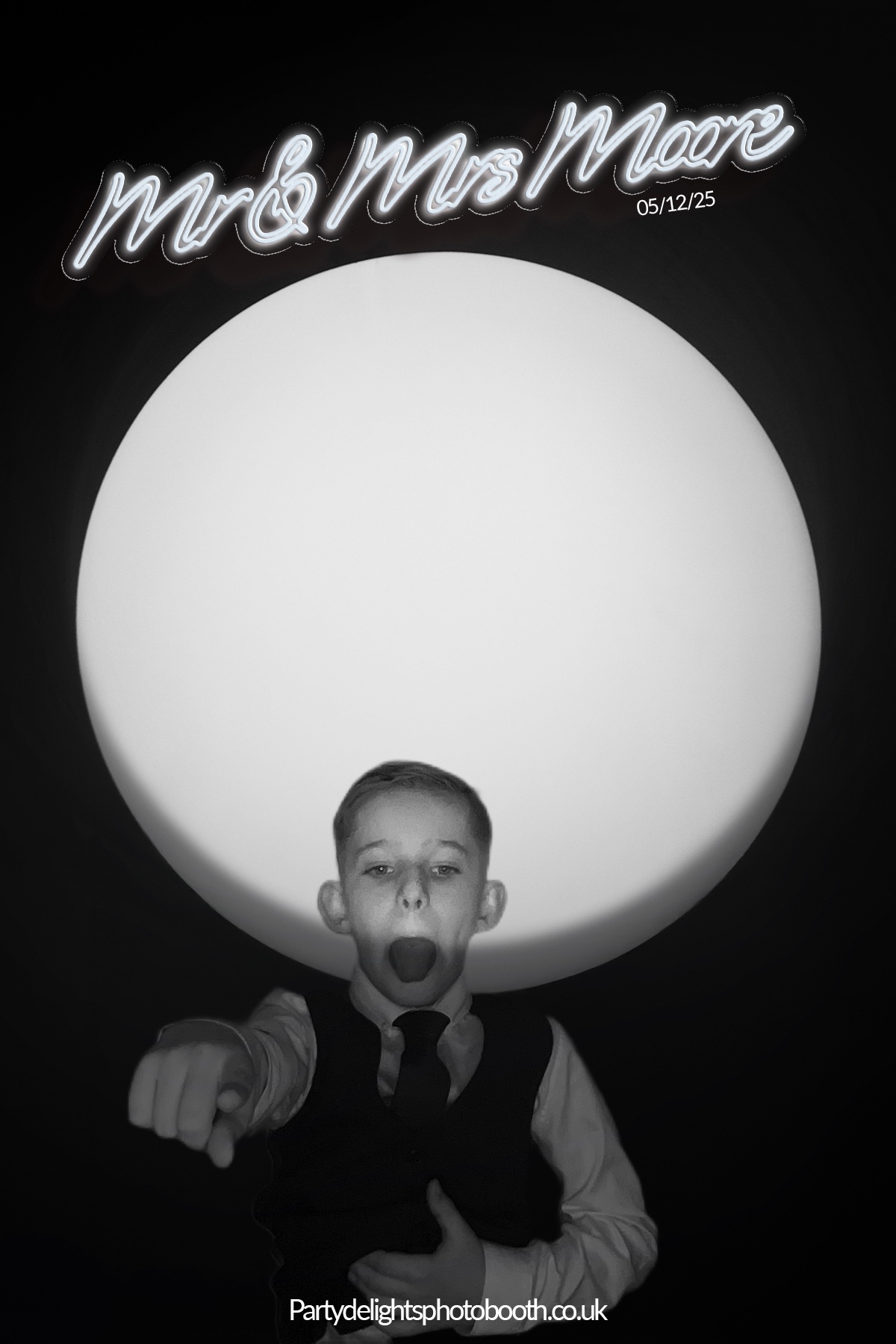 Charlie and Cathrine's Wedding Day | View more photos from the event at gallery.partydelightsphotobooth.co.uk/u/PartyDelightsPhotoBooth/Charlie-and-Cathrines-Wedding-Day