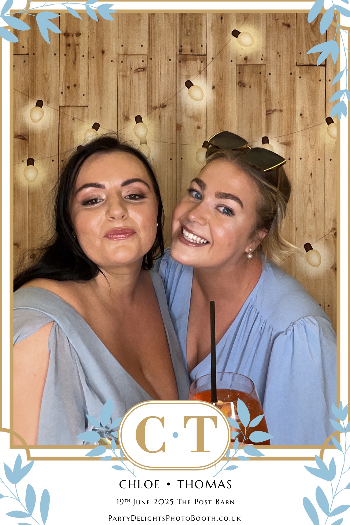 Chloe & Tom’s Wedding | View more photos from the event at gallery.partydelightsphotobooth.co.uk/u/PartyDelightsPhotoBooth/Chloe-Tom’s-Wedding