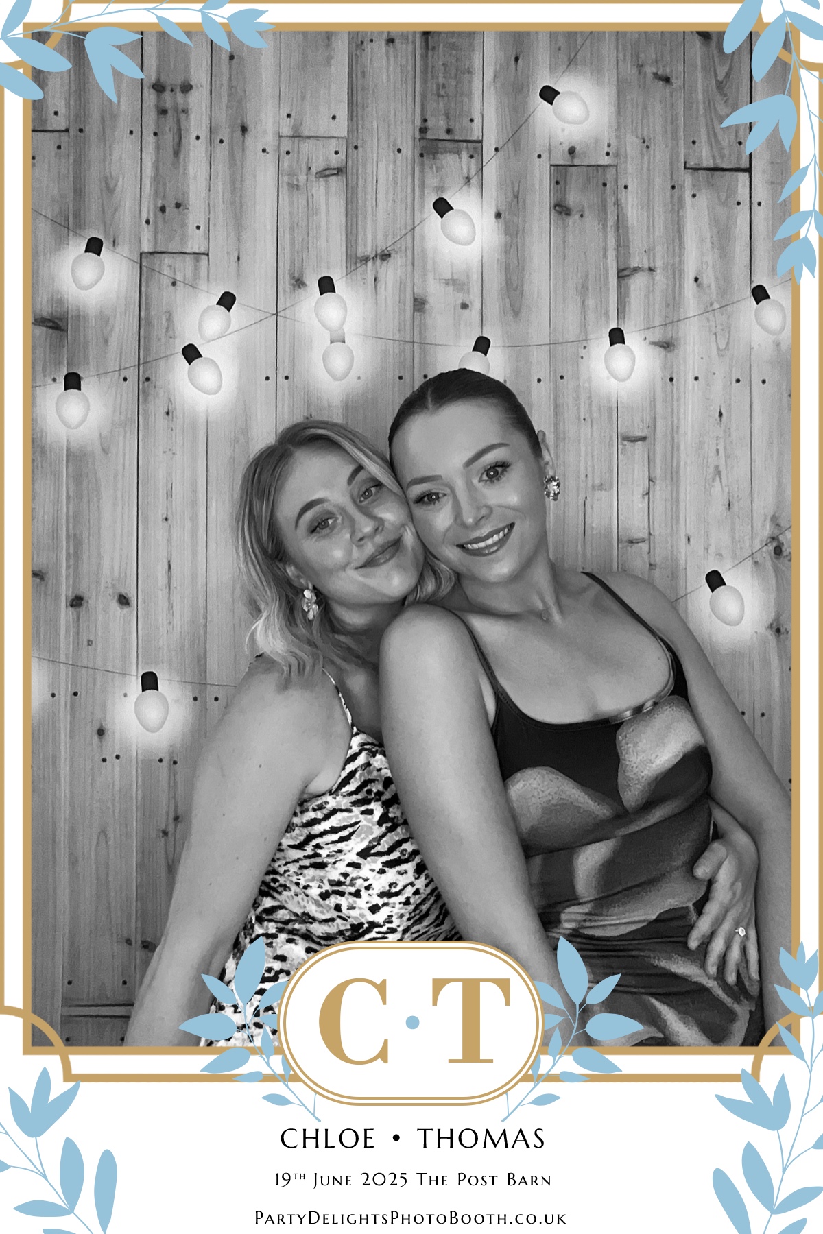 Chloe & Tom’s Wedding | View more photos from the event at gallery.partydelightsphotobooth.co.uk/u/PartyDelightsPhotoBooth/Chloe-Tom’s-Wedding