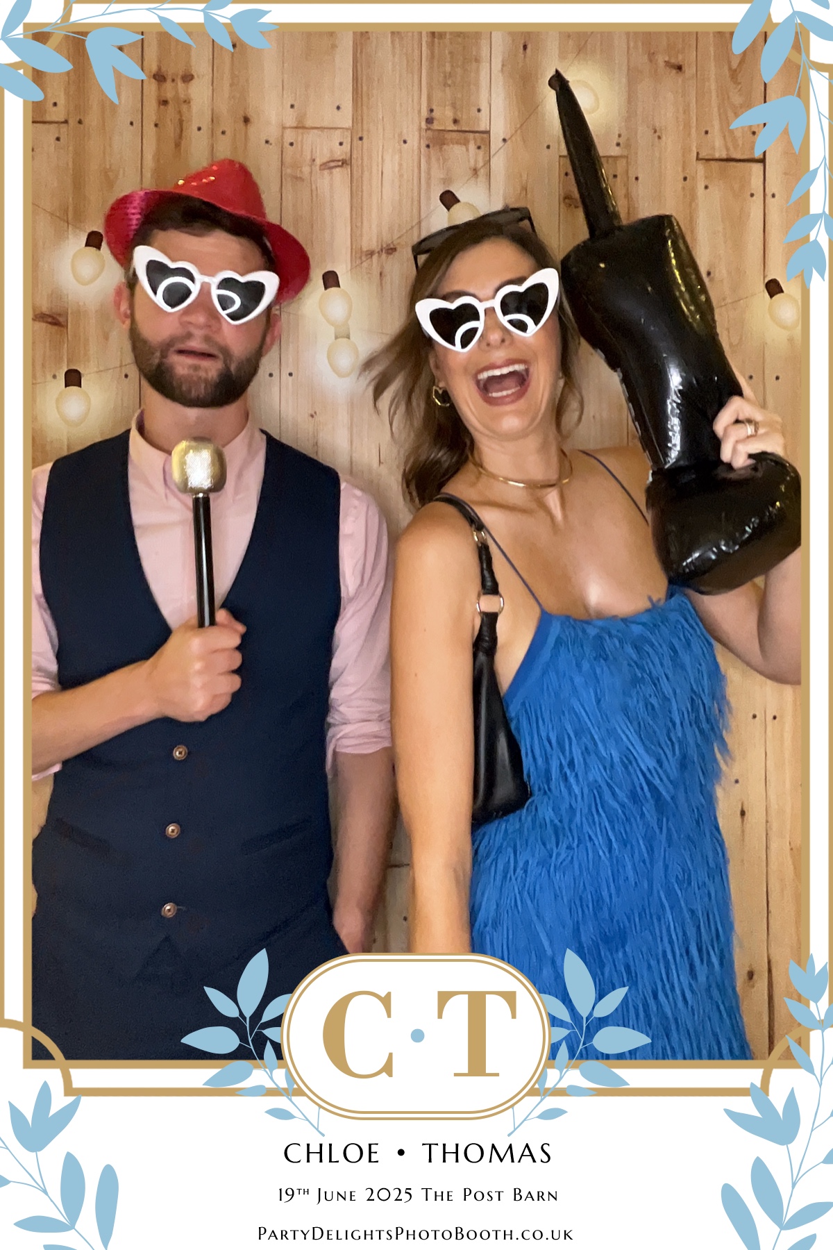 Chloe & Tom’s Wedding | View more photos from the event at gallery.partydelightsphotobooth.co.uk/u/PartyDelightsPhotoBooth/Chloe-Tom’s-Wedding