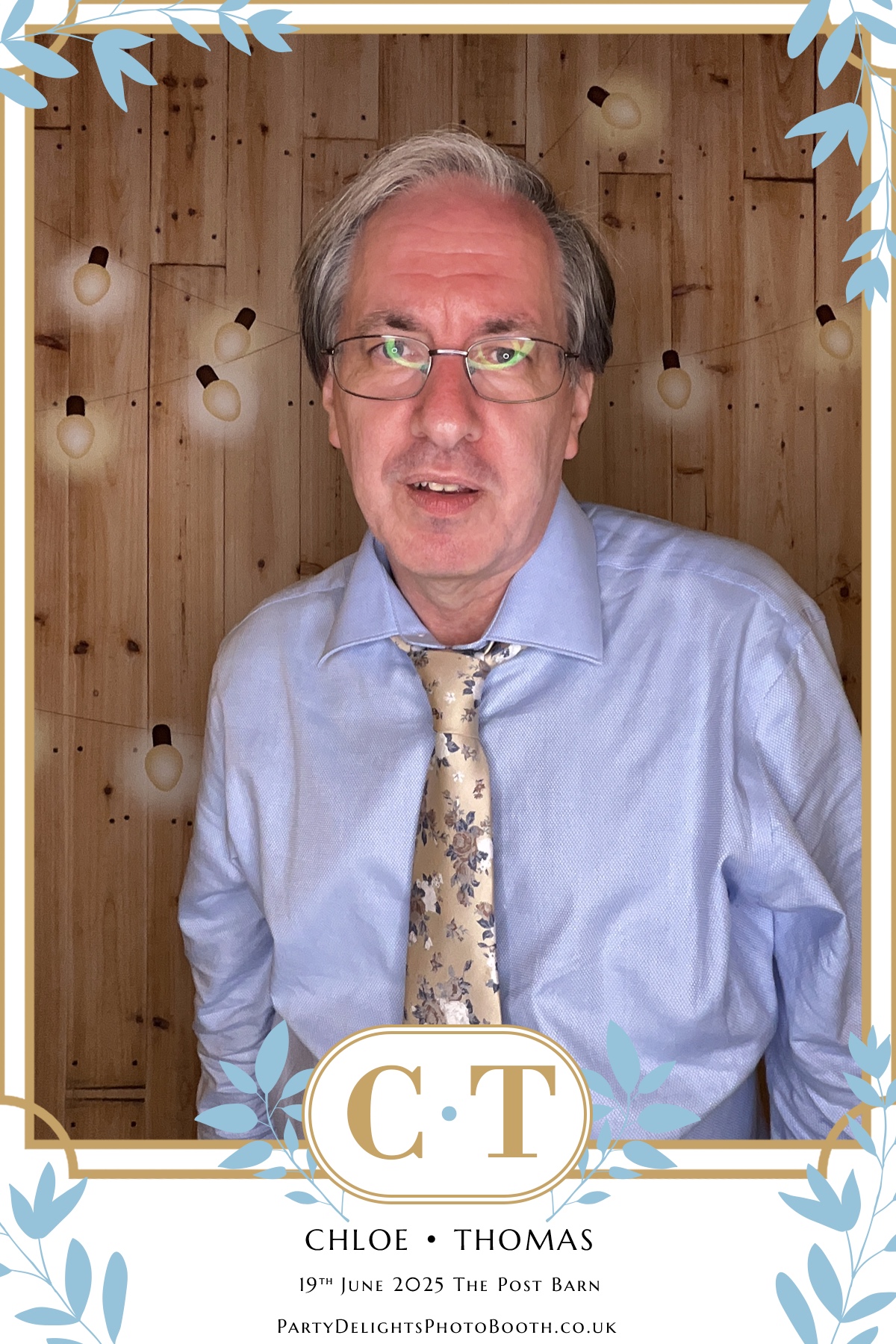 Chloe & Tom’s Wedding | View more photos from the event at gallery.partydelightsphotobooth.co.uk/u/PartyDelightsPhotoBooth/Chloe-Tom’s-Wedding