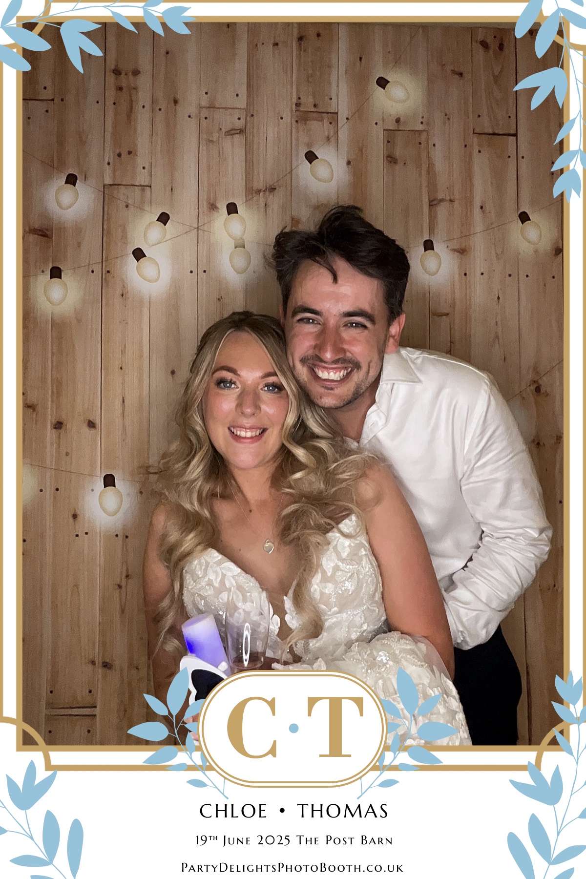 Chloe & Tom’s Wedding | View more photos from the event at gallery.partydelightsphotobooth.co.uk/u/PartyDelightsPhotoBooth/Chloe-Tom’s-Wedding