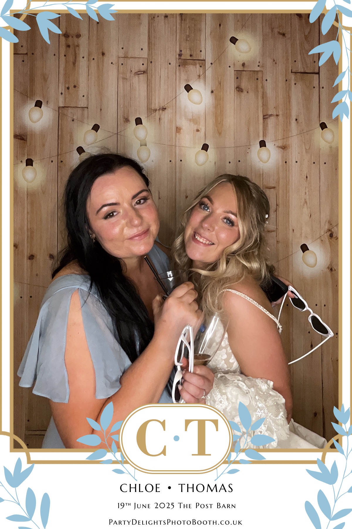 Chloe & Tom’s Wedding | View more photos from the event at gallery.partydelightsphotobooth.co.uk/u/PartyDelightsPhotoBooth/Chloe-Tom’s-Wedding