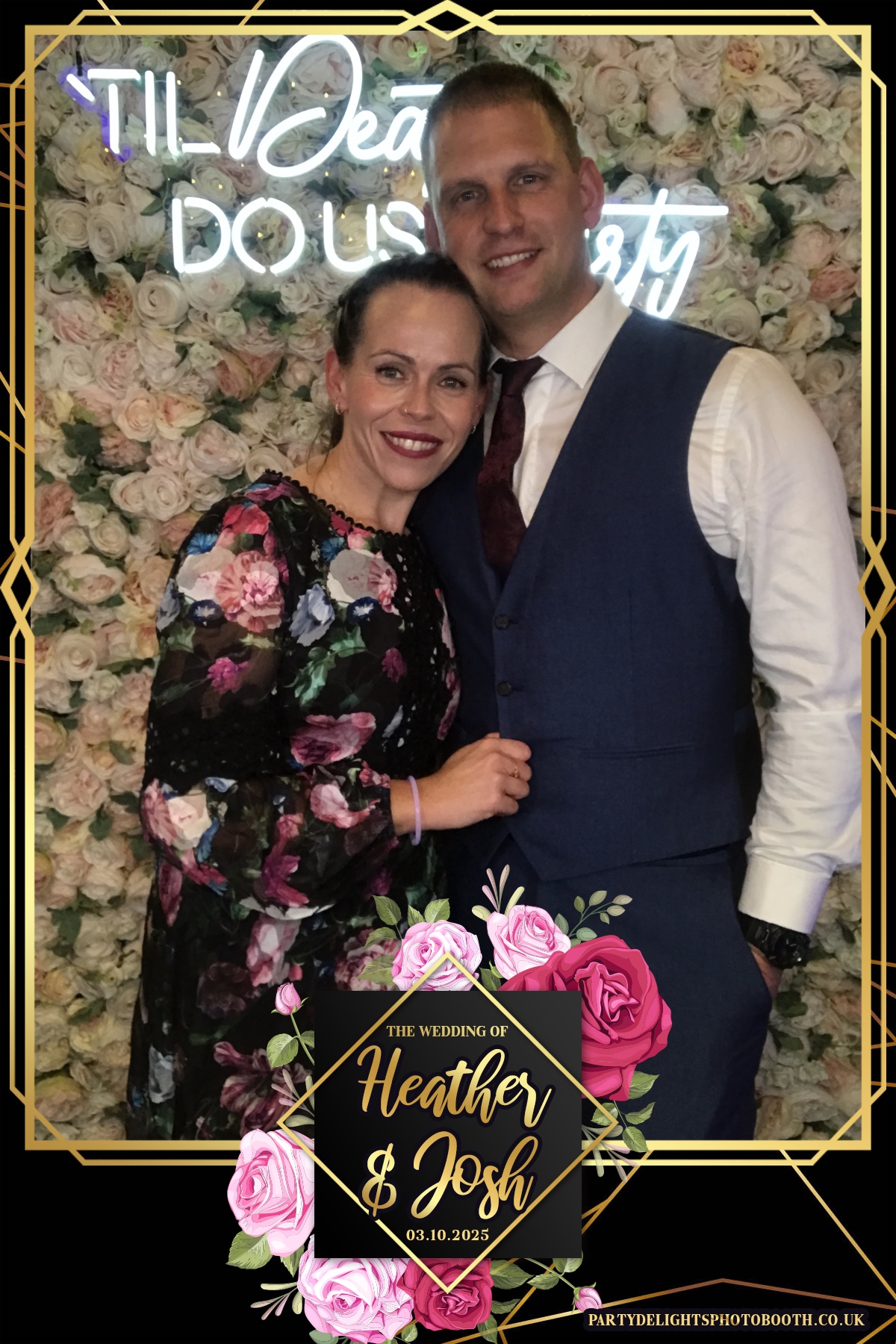 Heather and Josh's Wedding | View more photos from the event at gallery.partydelightsphotobooth.co.uk/u/PartyDelightsPhotoBooth/Heather-and-Joshs-Wedding
