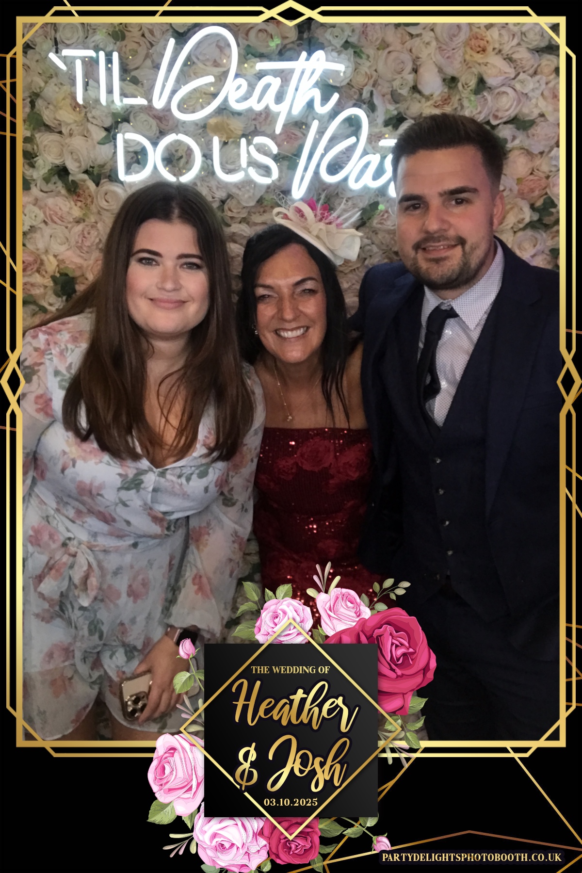 Heather and Josh's Wedding | View more photos from the event at gallery.partydelightsphotobooth.co.uk/u/PartyDelightsPhotoBooth/Heather-and-Joshs-Wedding