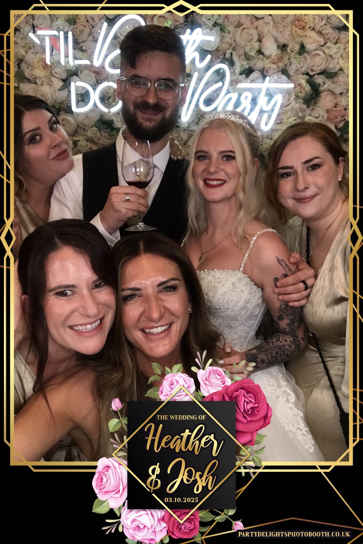 Heather and Josh's Wedding | View more photos from the event at gallery.partydelightsphotobooth.co.uk/u/PartyDelightsPhotoBooth/Heather-and-Joshs-Wedding
