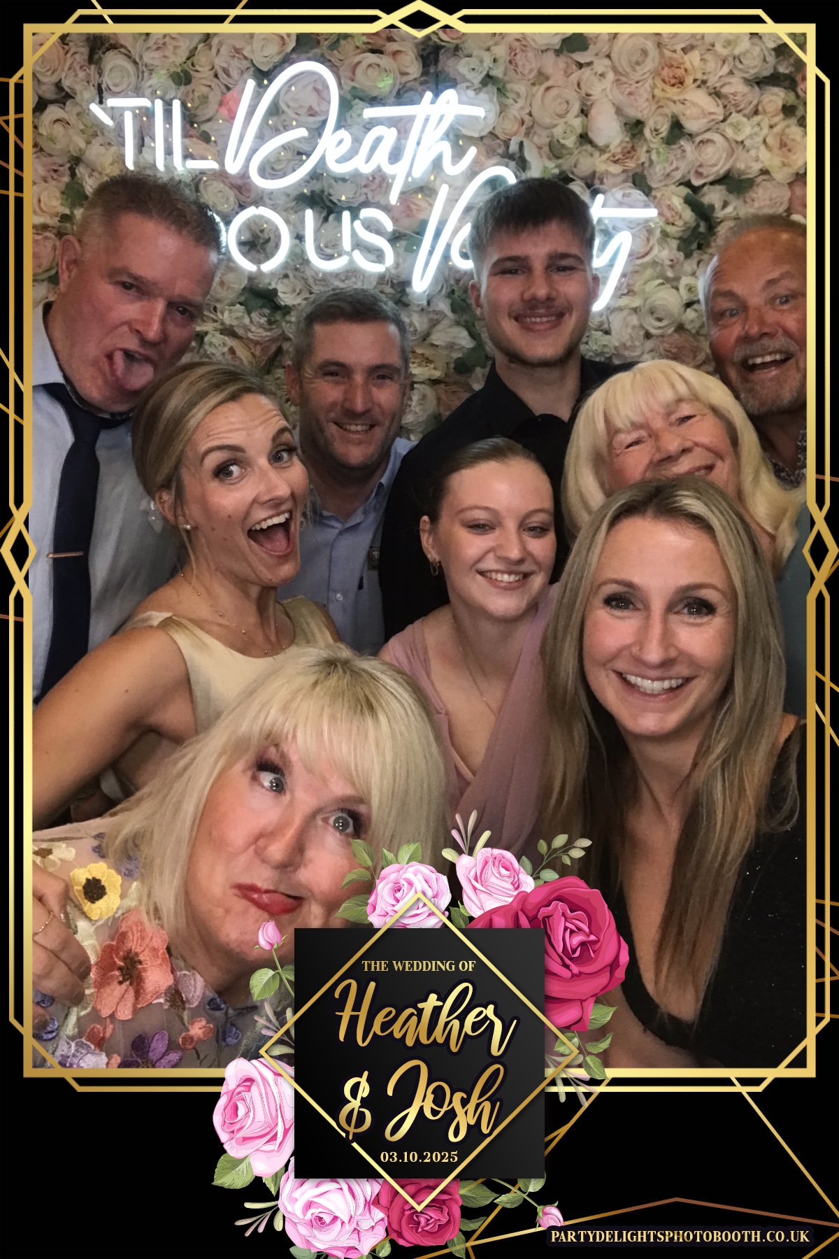 Heather and Josh's Wedding | View more photos from the event at gallery.partydelightsphotobooth.co.uk/u/PartyDelightsPhotoBooth/Heather-and-Joshs-Wedding