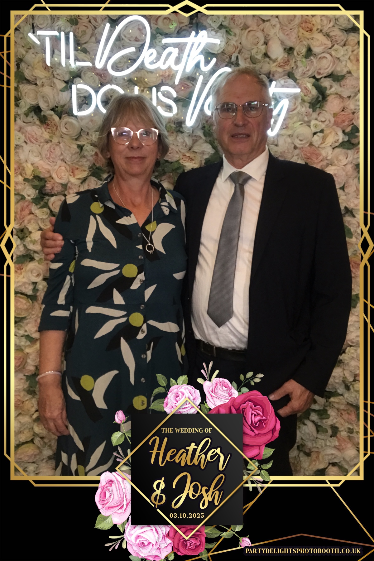 Heather and Josh's Wedding | View more photos from the event at gallery.partydelightsphotobooth.co.uk/u/PartyDelightsPhotoBooth/Heather-and-Joshs-Wedding