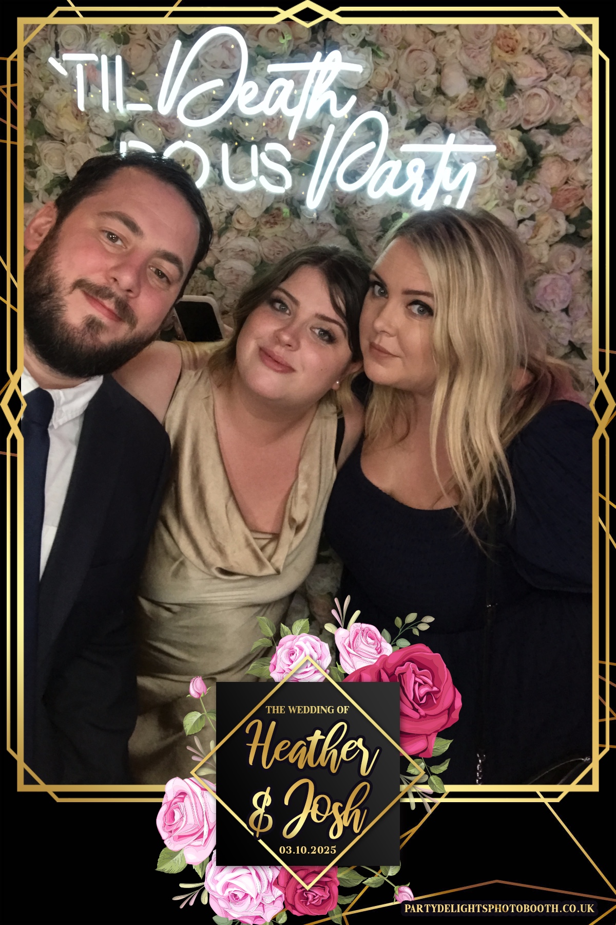 Heather and Josh's Wedding | View more photos from the event at gallery.partydelightsphotobooth.co.uk/u/PartyDelightsPhotoBooth/Heather-and-Joshs-Wedding
