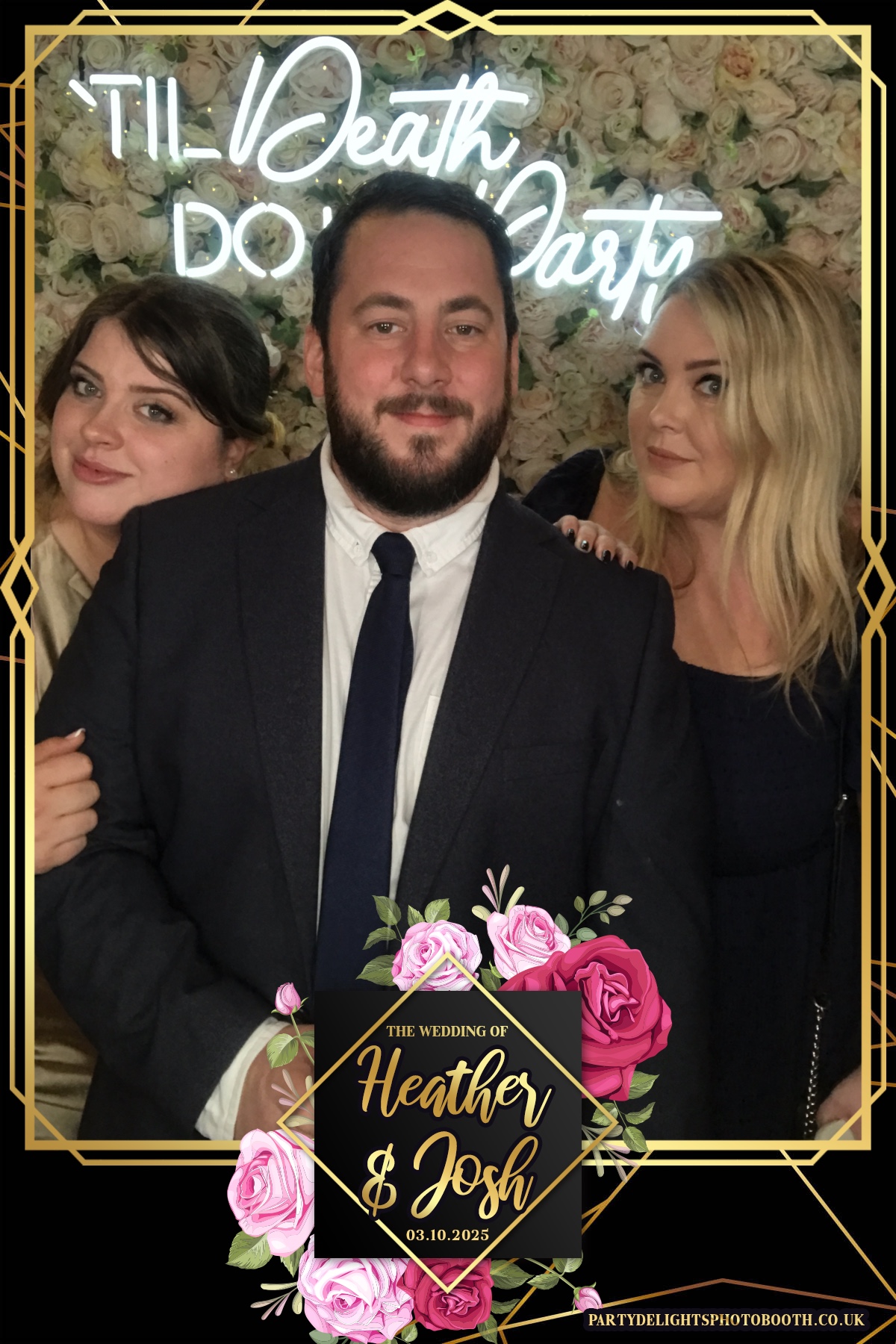 Heather and Josh's Wedding | View more photos from the event at gallery.partydelightsphotobooth.co.uk/u/PartyDelightsPhotoBooth/Heather-and-Joshs-Wedding