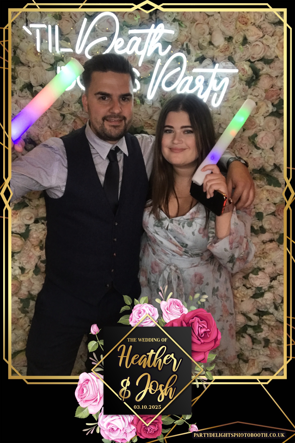 Heather and Josh's Wedding | View more photos from the event at gallery.partydelightsphotobooth.co.uk/u/PartyDelightsPhotoBooth/Heather-and-Joshs-Wedding