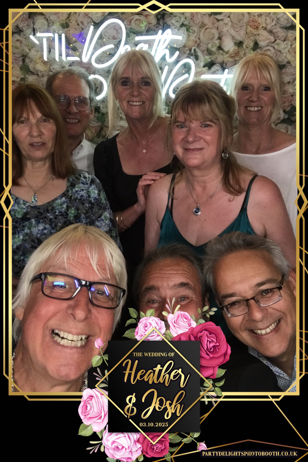Heather and Josh's Wedding | View more photos from the event at gallery.partydelightsphotobooth.co.uk/u/PartyDelightsPhotoBooth/Heather-and-Joshs-Wedding