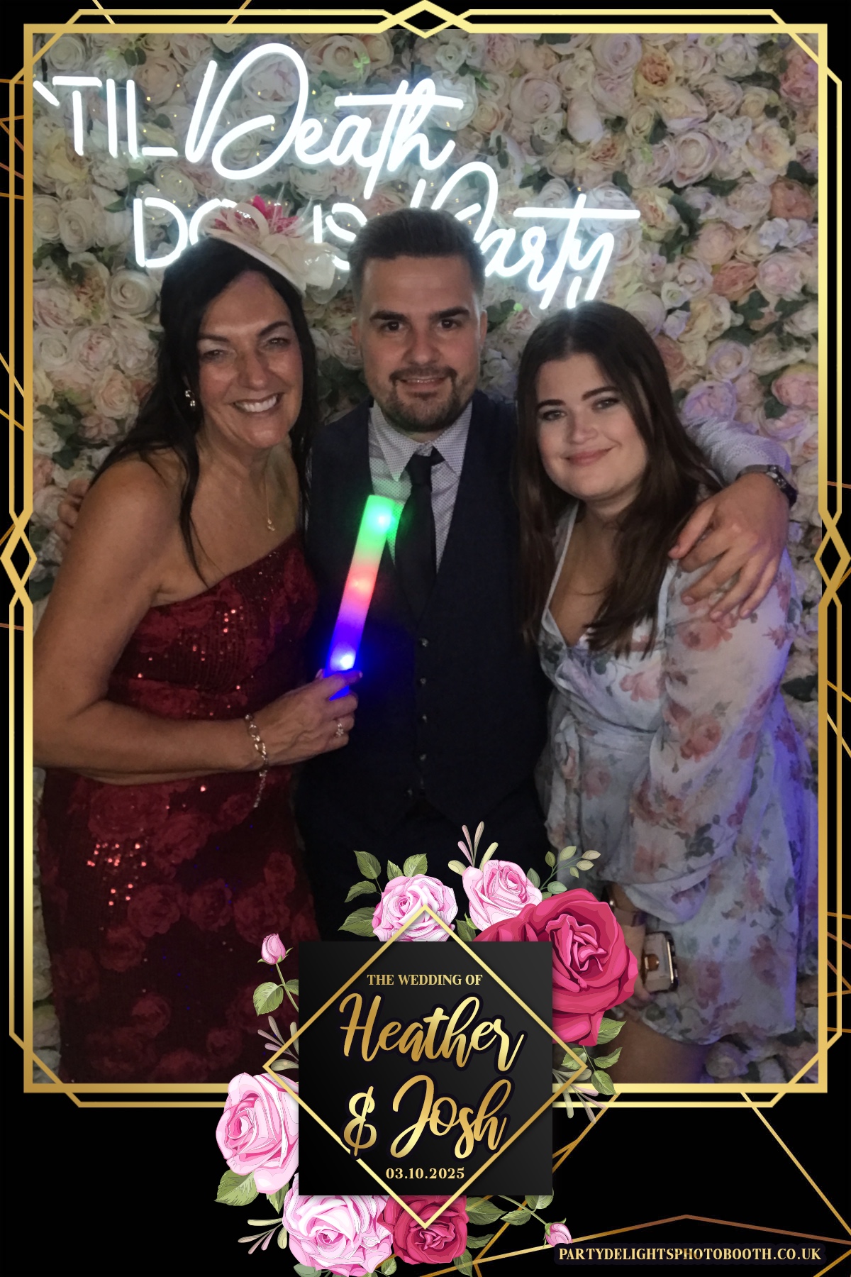 Heather and Josh's Wedding | View more photos from the event at gallery.partydelightsphotobooth.co.uk/u/PartyDelightsPhotoBooth/Heather-and-Joshs-Wedding