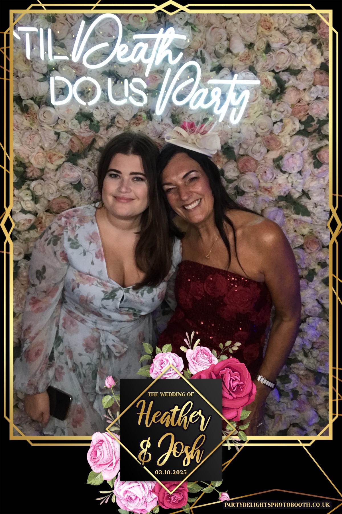 Heather and Josh's Wedding | View more photos from the event at gallery.partydelightsphotobooth.co.uk/u/PartyDelightsPhotoBooth/Heather-and-Joshs-Wedding