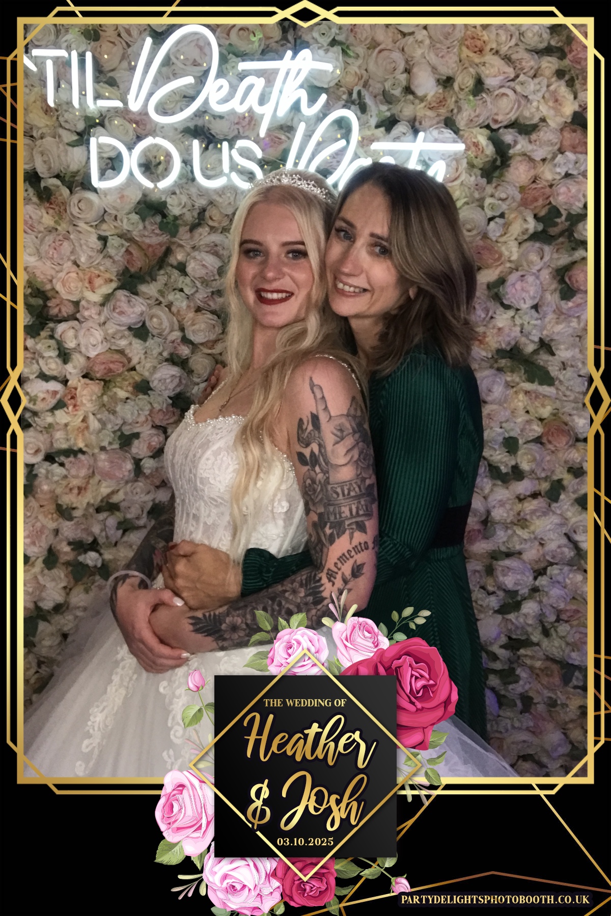 Heather and Josh's Wedding | View more photos from the event at gallery.partydelightsphotobooth.co.uk/u/PartyDelightsPhotoBooth/Heather-and-Joshs-Wedding