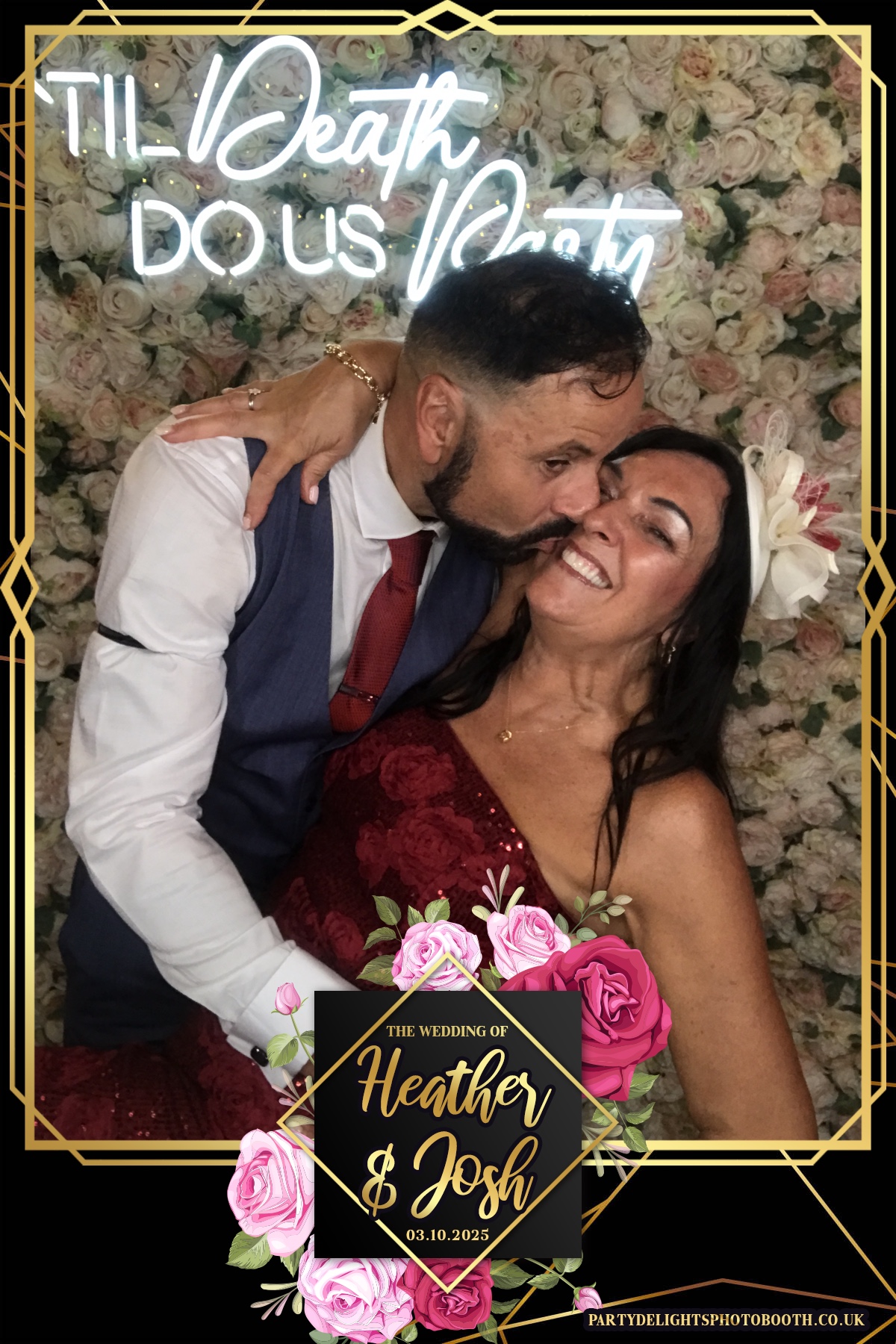 Heather and Josh's Wedding | View more photos from the event at gallery.partydelightsphotobooth.co.uk/u/PartyDelightsPhotoBooth/Heather-and-Joshs-Wedding