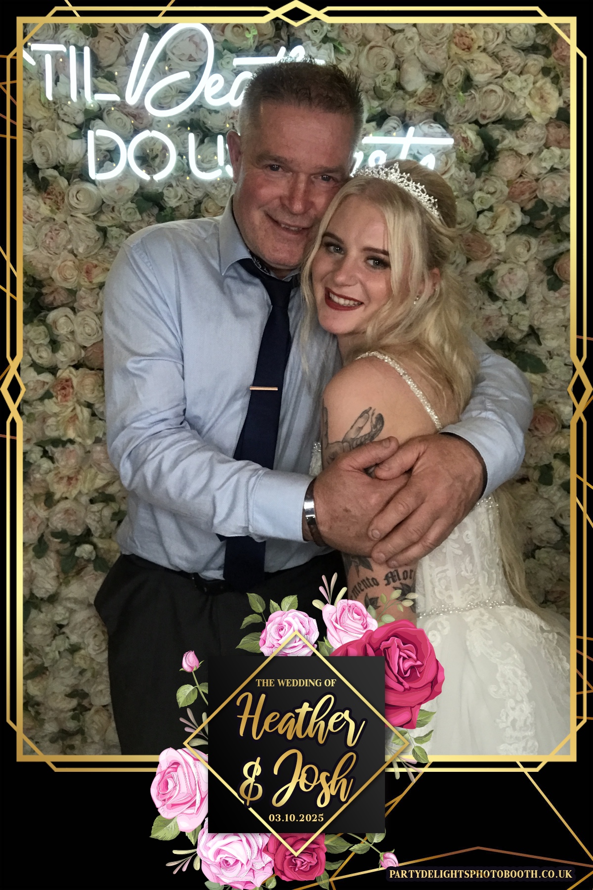 Heather and Josh's Wedding | View more photos from the event at gallery.partydelightsphotobooth.co.uk/u/PartyDelightsPhotoBooth/Heather-and-Joshs-Wedding