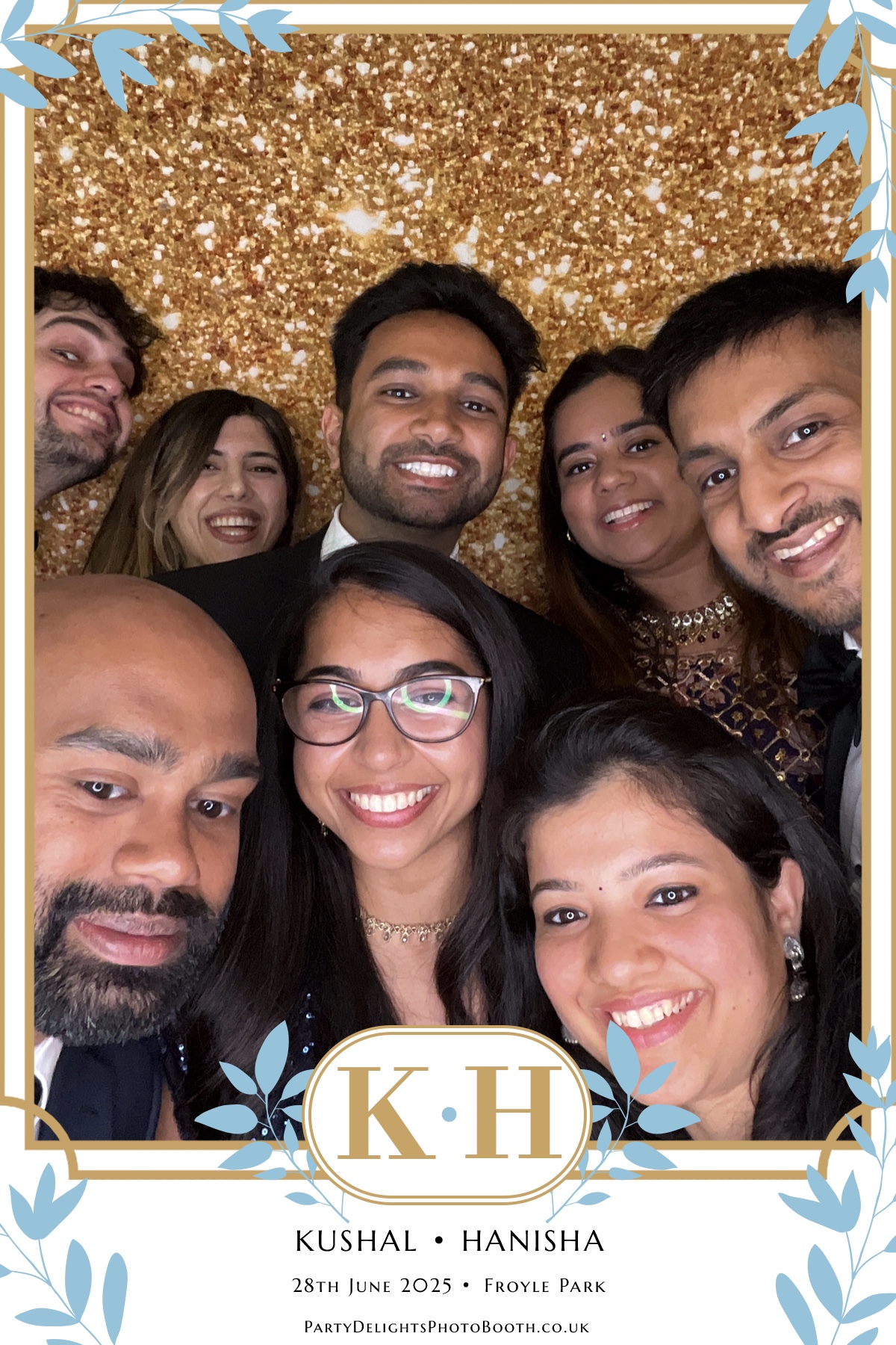 Kushal and Hanisha’s Wedding | View more photos from the event at gallery.partydelightsphotobooth.co.uk/u/PartyDelightsPhotoBooth/Kushal-and-Hanisha’s-Wedding