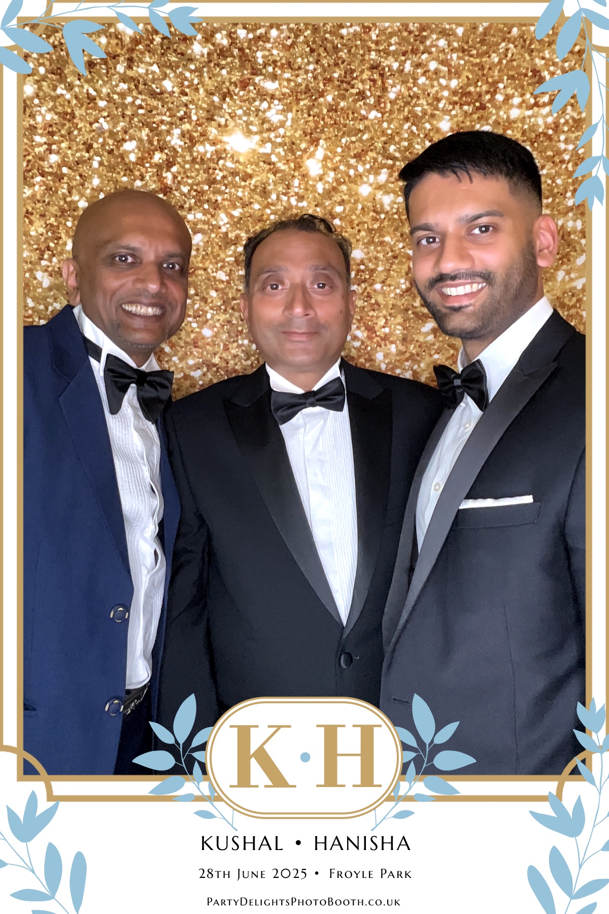 Kushal and Hanisha’s Wedding | View more photos from the event at gallery.partydelightsphotobooth.co.uk/u/PartyDelightsPhotoBooth/Kushal-and-Hanisha’s-Wedding