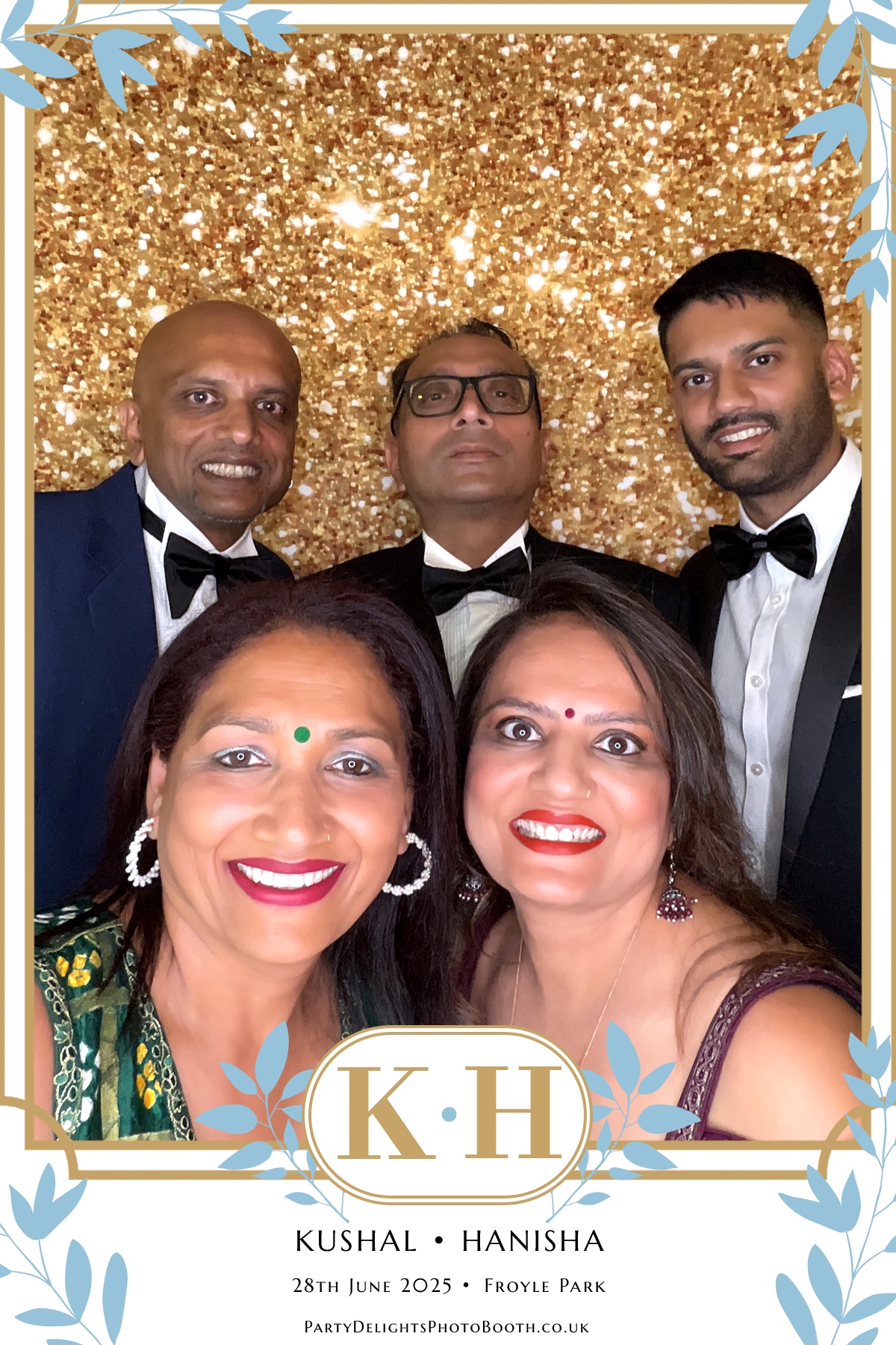 Kushal and Hanisha’s Wedding | View more photos from the event at gallery.partydelightsphotobooth.co.uk/u/PartyDelightsPhotoBooth/Kushal-and-Hanisha’s-Wedding