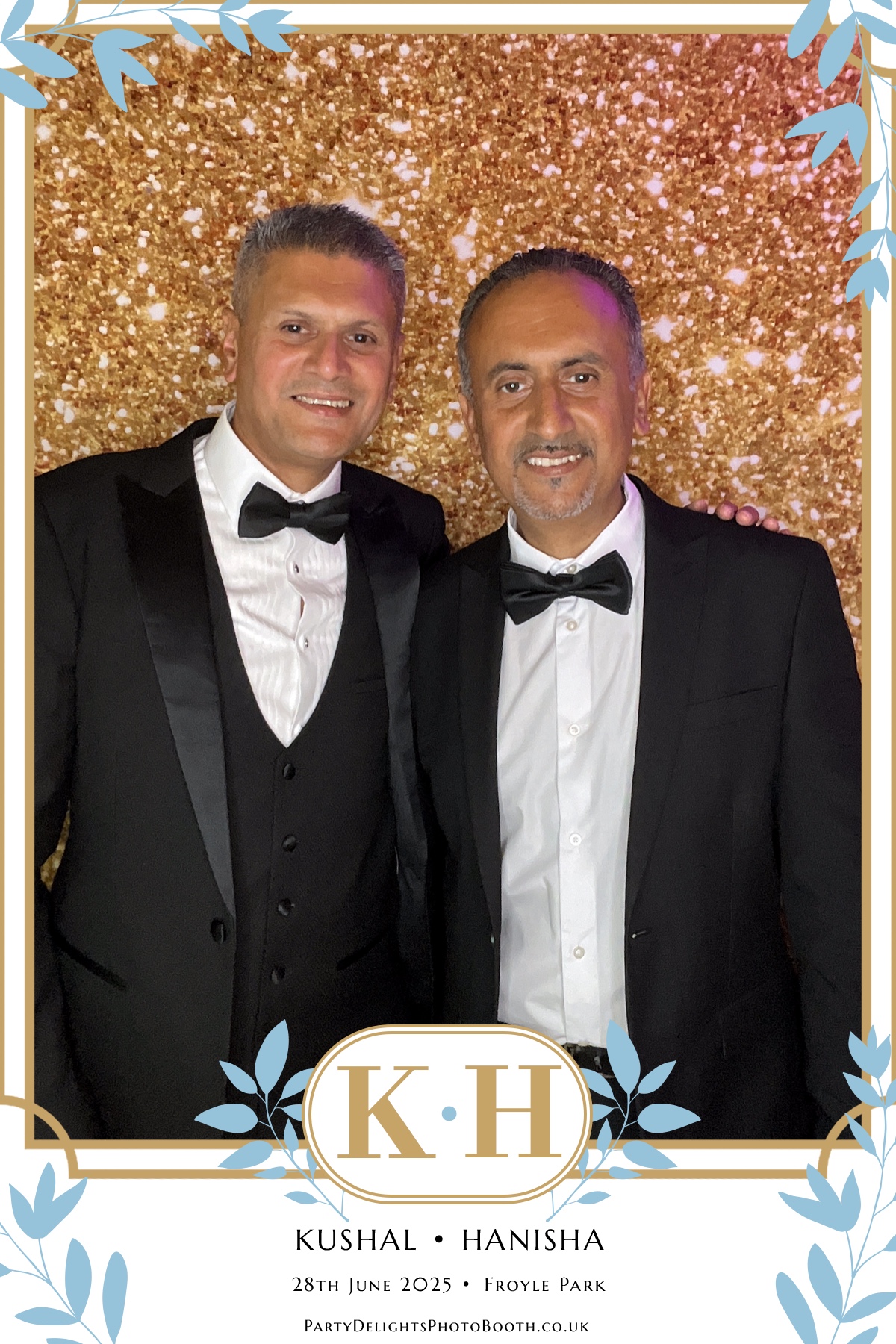 Kushal and Hanisha’s Wedding | View more photos from the event at gallery.partydelightsphotobooth.co.uk/u/PartyDelightsPhotoBooth/Kushal-and-Hanisha’s-Wedding