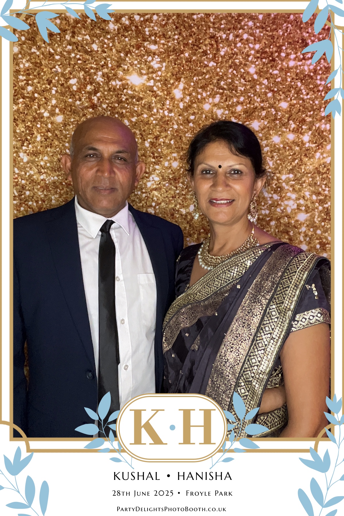 Kushal and Hanisha’s Wedding | View more photos from the event at gallery.partydelightsphotobooth.co.uk/u/PartyDelightsPhotoBooth/Kushal-and-Hanisha’s-Wedding