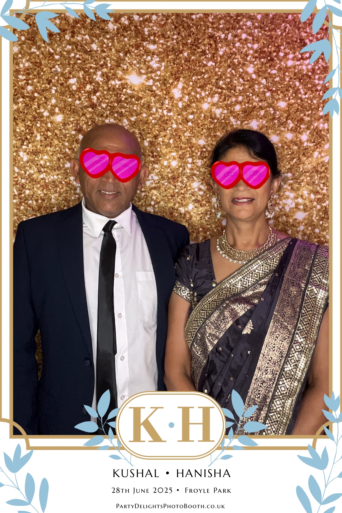 Kushal and Hanisha’s Wedding | View more photos from the event at gallery.partydelightsphotobooth.co.uk/u/PartyDelightsPhotoBooth/Kushal-and-Hanisha’s-Wedding