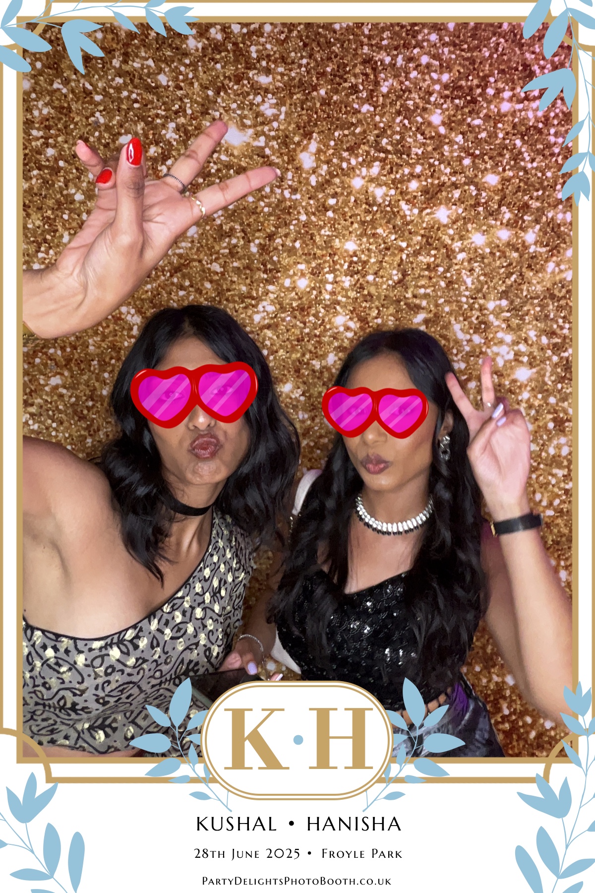 Kushal and Hanisha’s Wedding | View more photos from the event at gallery.partydelightsphotobooth.co.uk/u/PartyDelightsPhotoBooth/Kushal-and-Hanisha’s-Wedding