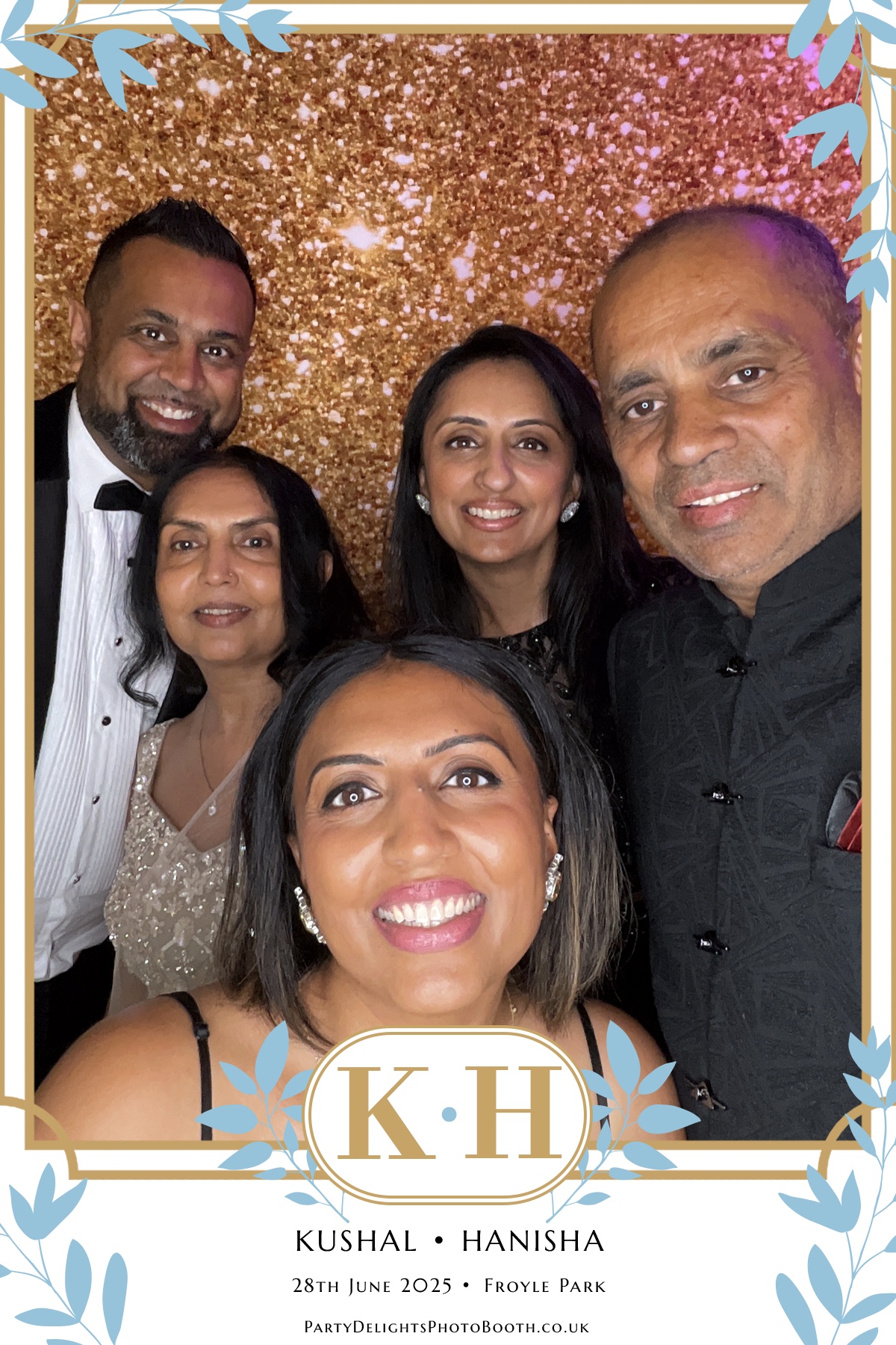 Kushal and Hanisha’s Wedding | View more photos from the event at gallery.partydelightsphotobooth.co.uk/u/PartyDelightsPhotoBooth/Kushal-and-Hanisha’s-Wedding