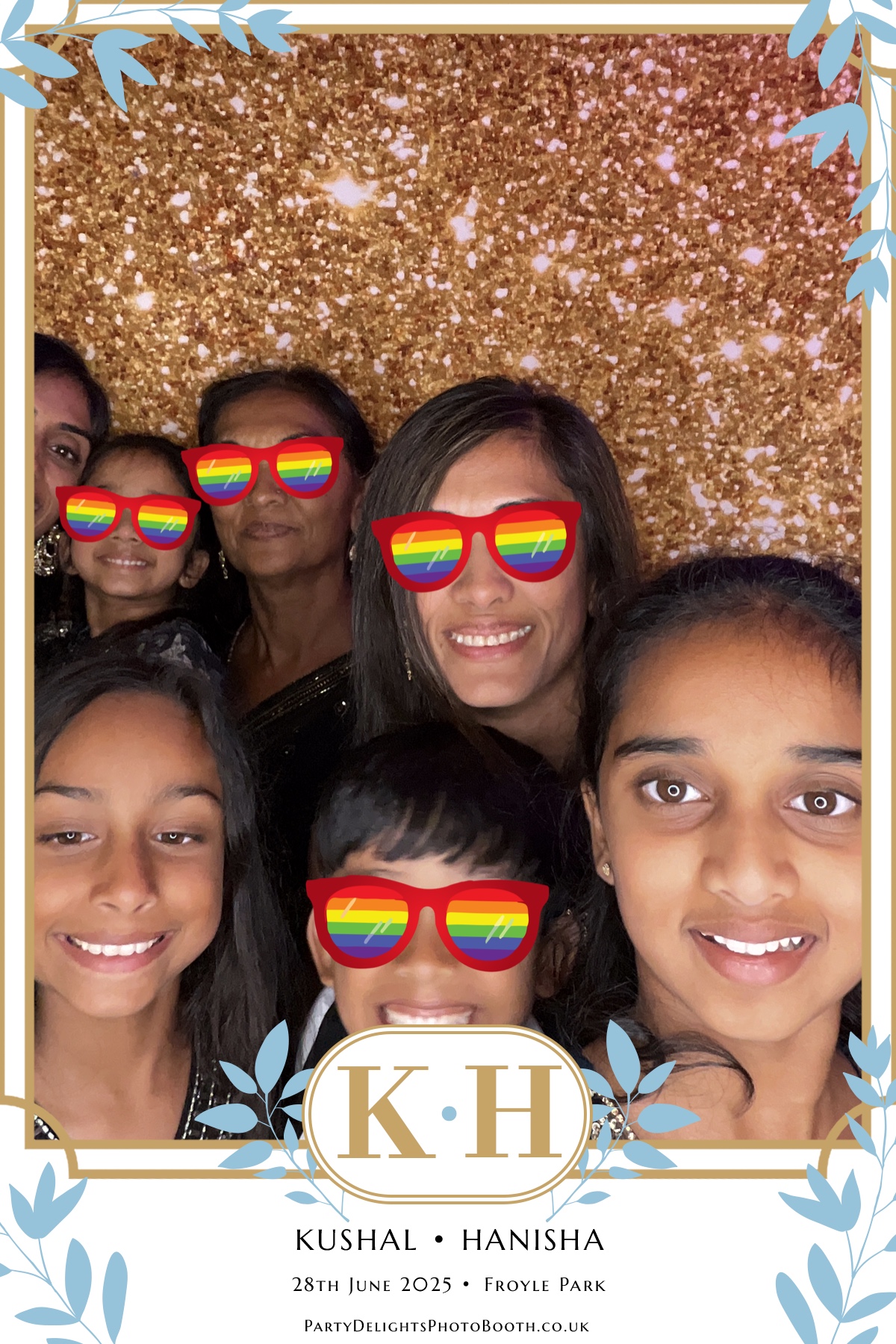 Kushal and Hanisha’s Wedding | View more photos from the event at gallery.partydelightsphotobooth.co.uk/u/PartyDelightsPhotoBooth/Kushal-and-Hanisha’s-Wedding