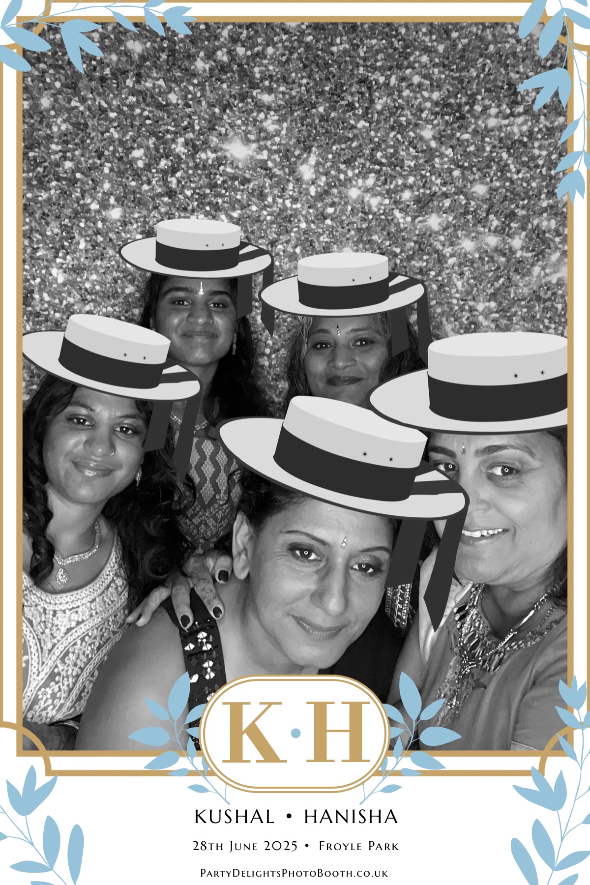 Kushal and Hanisha’s Wedding | View more photos from the event at gallery.partydelightsphotobooth.co.uk/u/PartyDelightsPhotoBooth/Kushal-and-Hanisha’s-Wedding