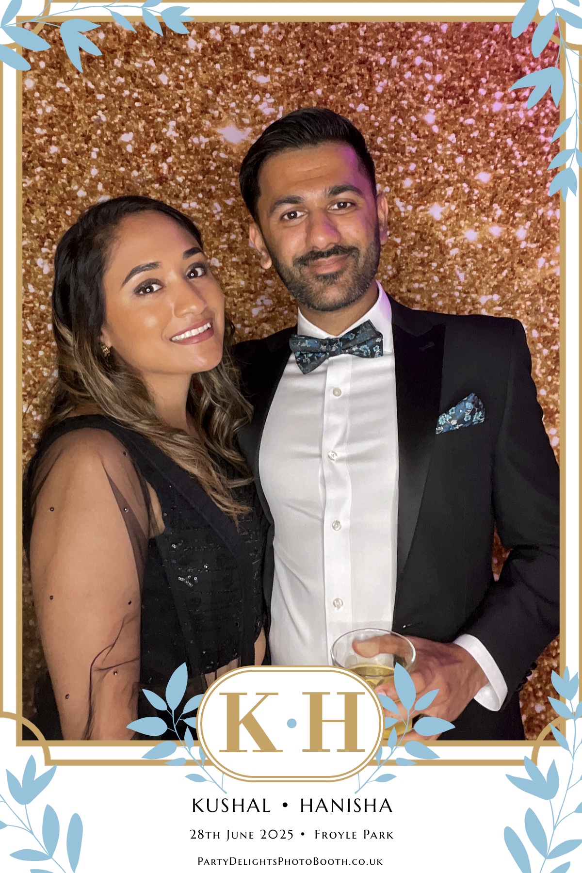 Kushal and Hanisha’s Wedding | View more photos from the event at gallery.partydelightsphotobooth.co.uk/u/PartyDelightsPhotoBooth/Kushal-and-Hanisha’s-Wedding