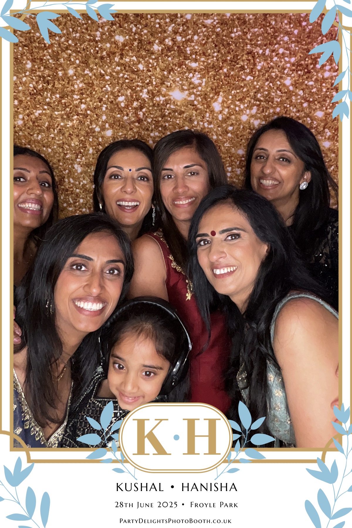 Kushal and Hanisha’s Wedding | View more photos from the event at gallery.partydelightsphotobooth.co.uk/u/PartyDelightsPhotoBooth/Kushal-and-Hanisha’s-Wedding