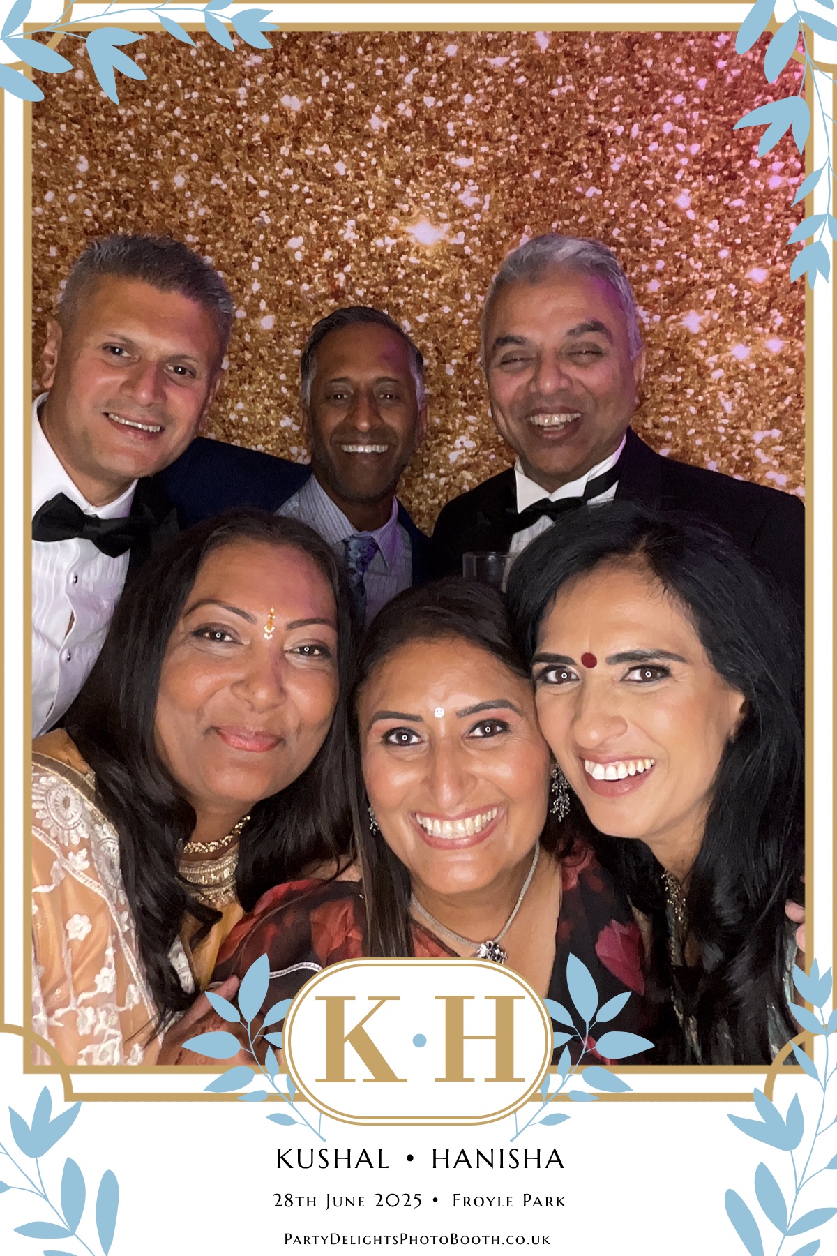 Kushal and Hanisha’s Wedding | View more photos from the event at gallery.partydelightsphotobooth.co.uk/u/PartyDelightsPhotoBooth/Kushal-and-Hanisha’s-Wedding