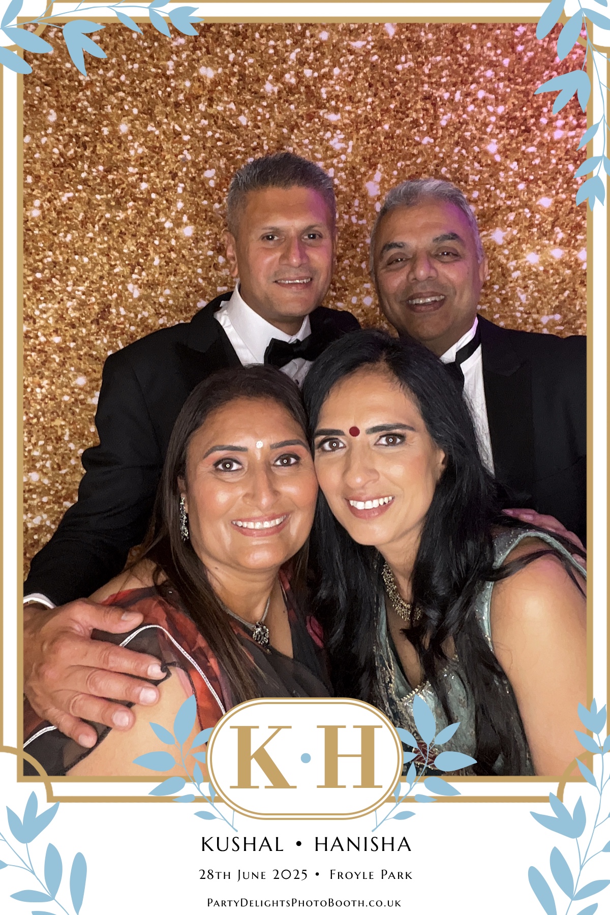 Kushal and Hanisha’s Wedding | View more photos from the event at gallery.partydelightsphotobooth.co.uk/u/PartyDelightsPhotoBooth/Kushal-and-Hanisha’s-Wedding