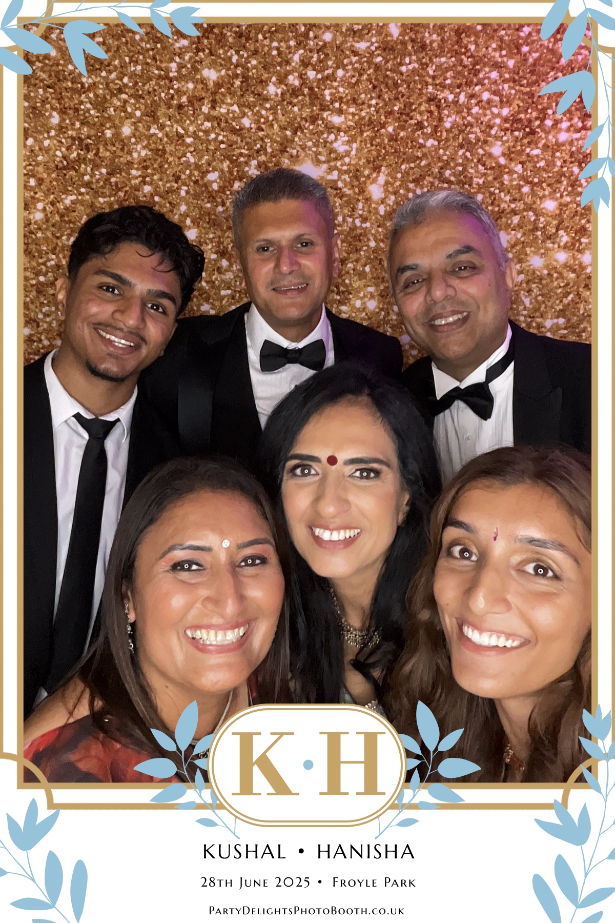 Kushal and Hanisha’s Wedding | View more photos from the event at gallery.partydelightsphotobooth.co.uk/u/PartyDelightsPhotoBooth/Kushal-and-Hanisha’s-Wedding