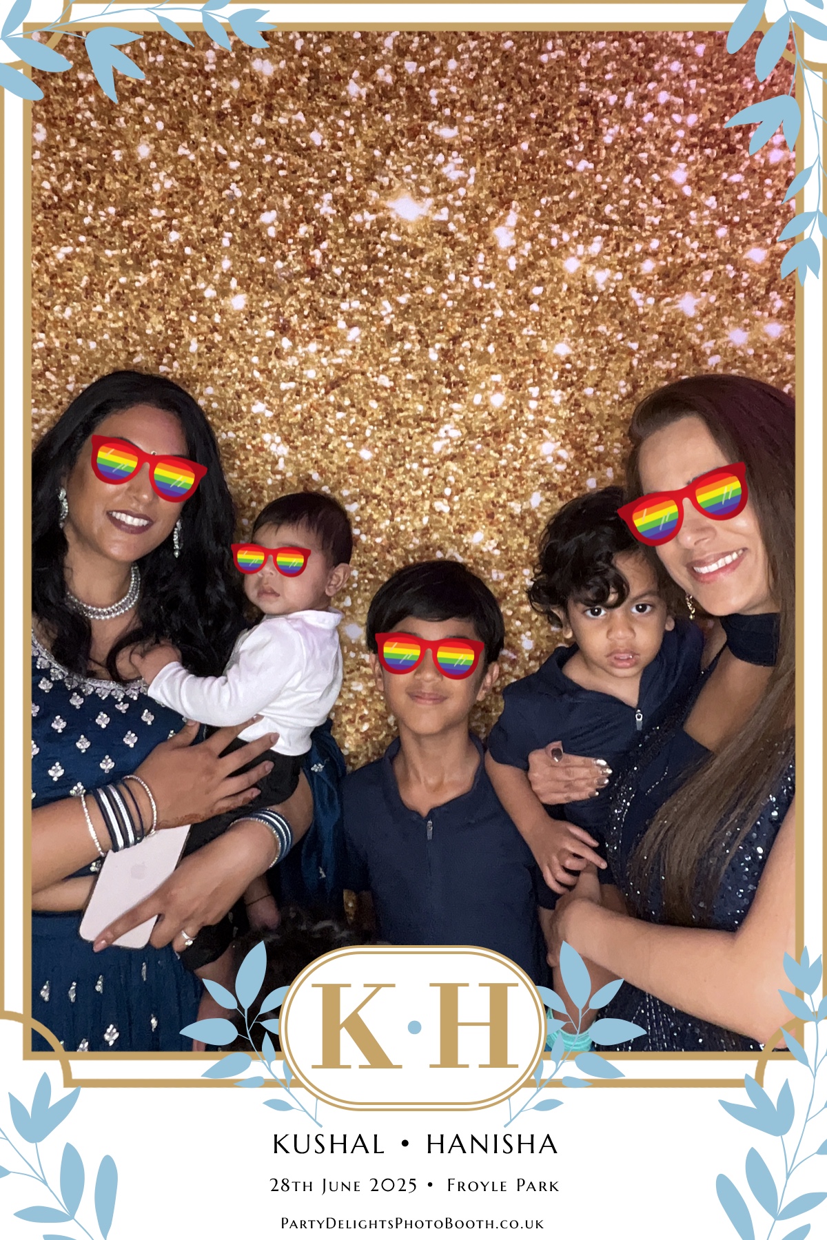 Kushal and Hanisha’s Wedding | View more photos from the event at gallery.partydelightsphotobooth.co.uk/u/PartyDelightsPhotoBooth/Kushal-and-Hanisha’s-Wedding