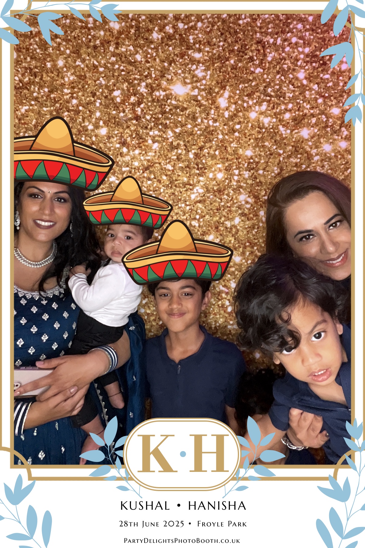 Kushal and Hanisha’s Wedding | View more photos from the event at gallery.partydelightsphotobooth.co.uk/u/PartyDelightsPhotoBooth/Kushal-and-Hanisha’s-Wedding