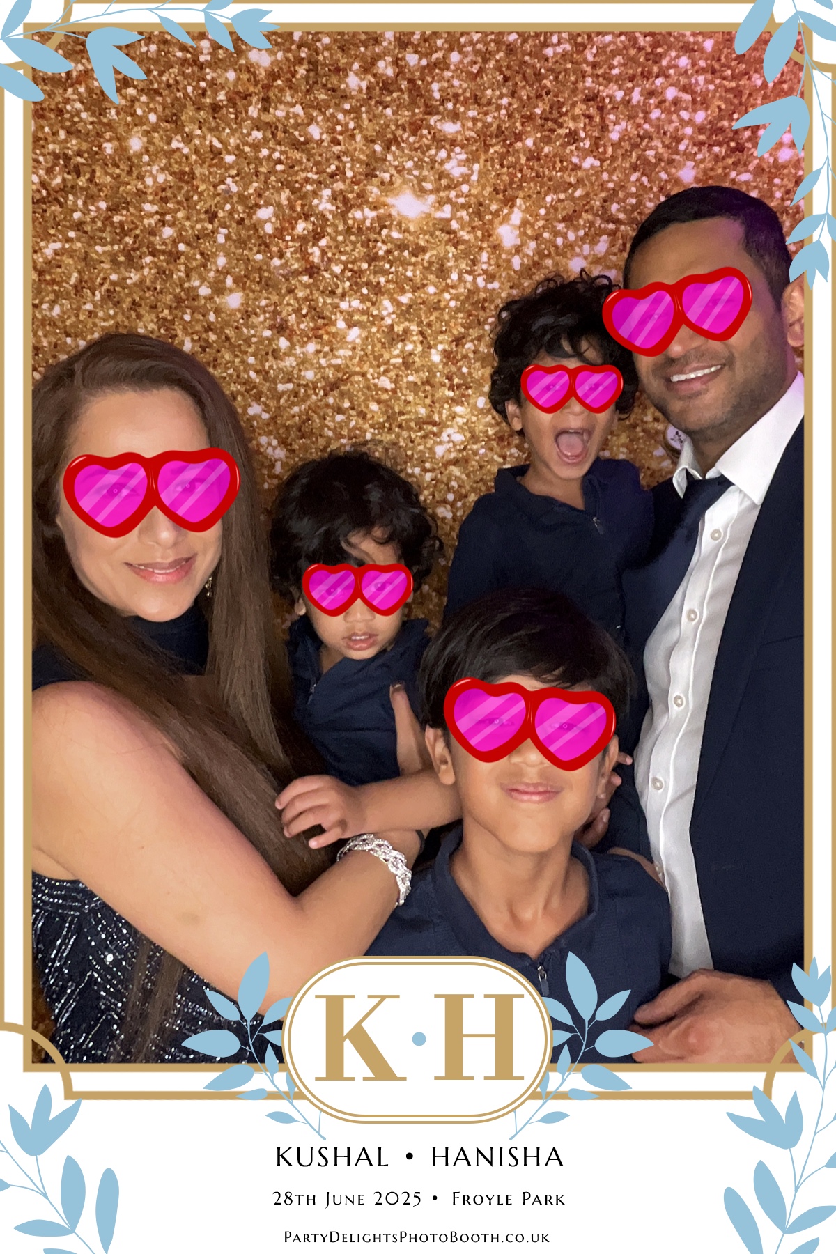 Kushal and Hanisha’s Wedding | View more photos from the event at gallery.partydelightsphotobooth.co.uk/u/PartyDelightsPhotoBooth/Kushal-and-Hanisha’s-Wedding