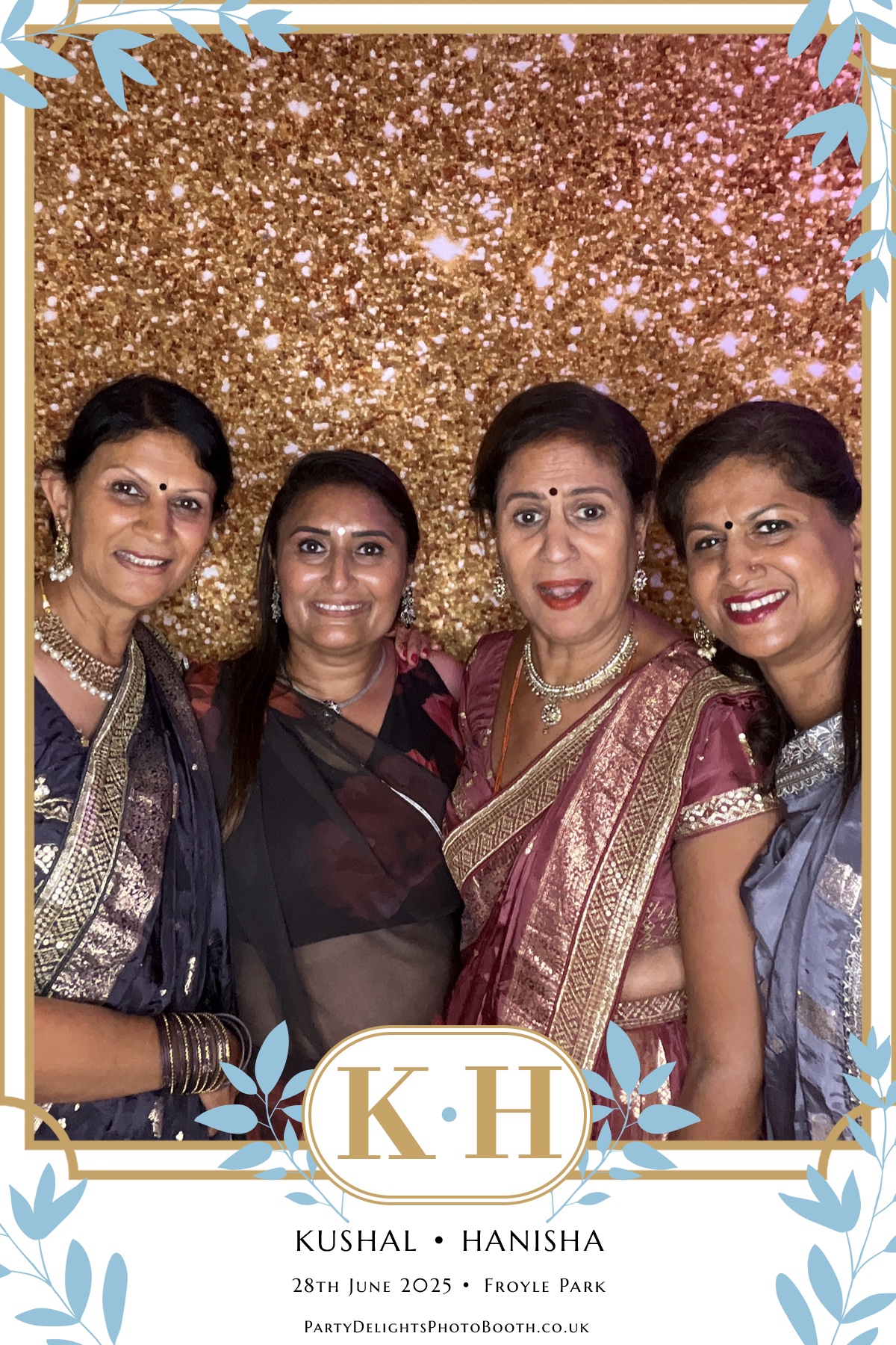 Kushal and Hanisha’s Wedding | View more photos from the event at gallery.partydelightsphotobooth.co.uk/u/PartyDelightsPhotoBooth/Kushal-and-Hanisha’s-Wedding