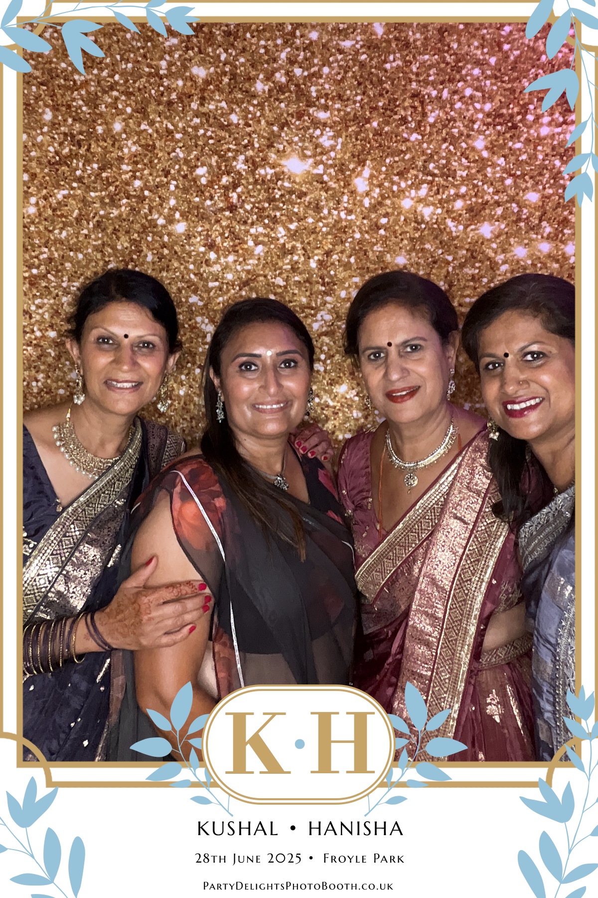 Kushal and Hanisha’s Wedding | View more photos from the event at gallery.partydelightsphotobooth.co.uk/u/PartyDelightsPhotoBooth/Kushal-and-Hanisha’s-Wedding