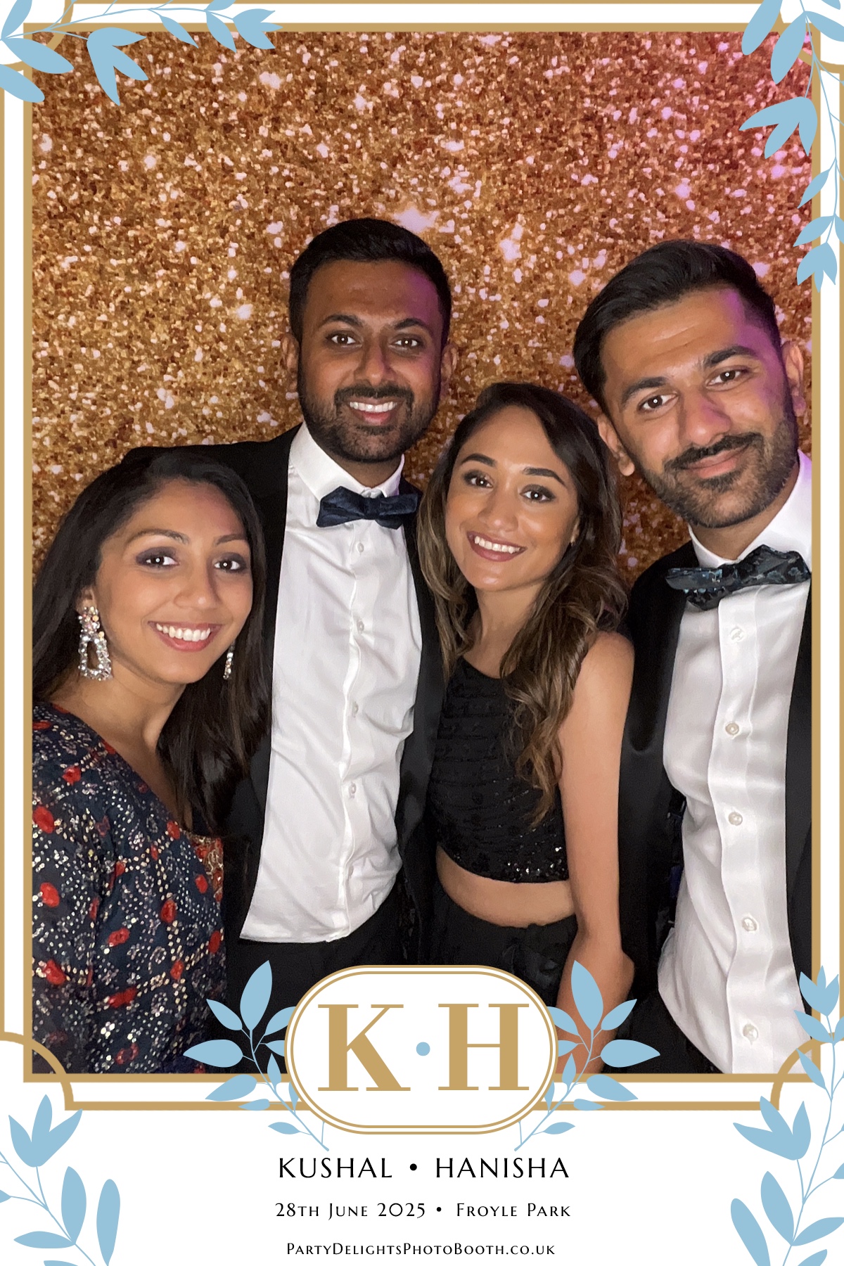 Kushal and Hanisha’s Wedding | View more photos from the event at gallery.partydelightsphotobooth.co.uk/u/PartyDelightsPhotoBooth/Kushal-and-Hanisha’s-Wedding