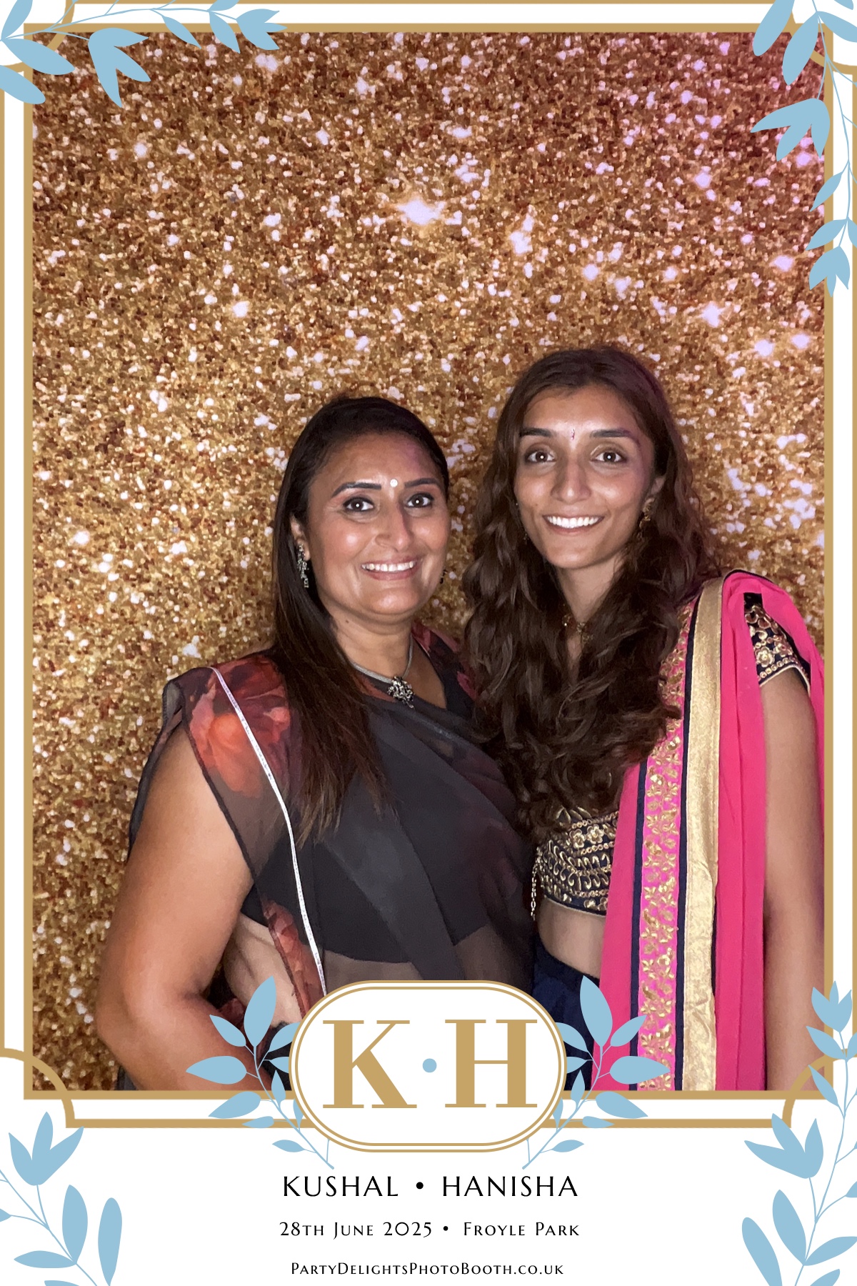 Kushal and Hanisha’s Wedding | View more photos from the event at gallery.partydelightsphotobooth.co.uk/u/PartyDelightsPhotoBooth/Kushal-and-Hanisha’s-Wedding