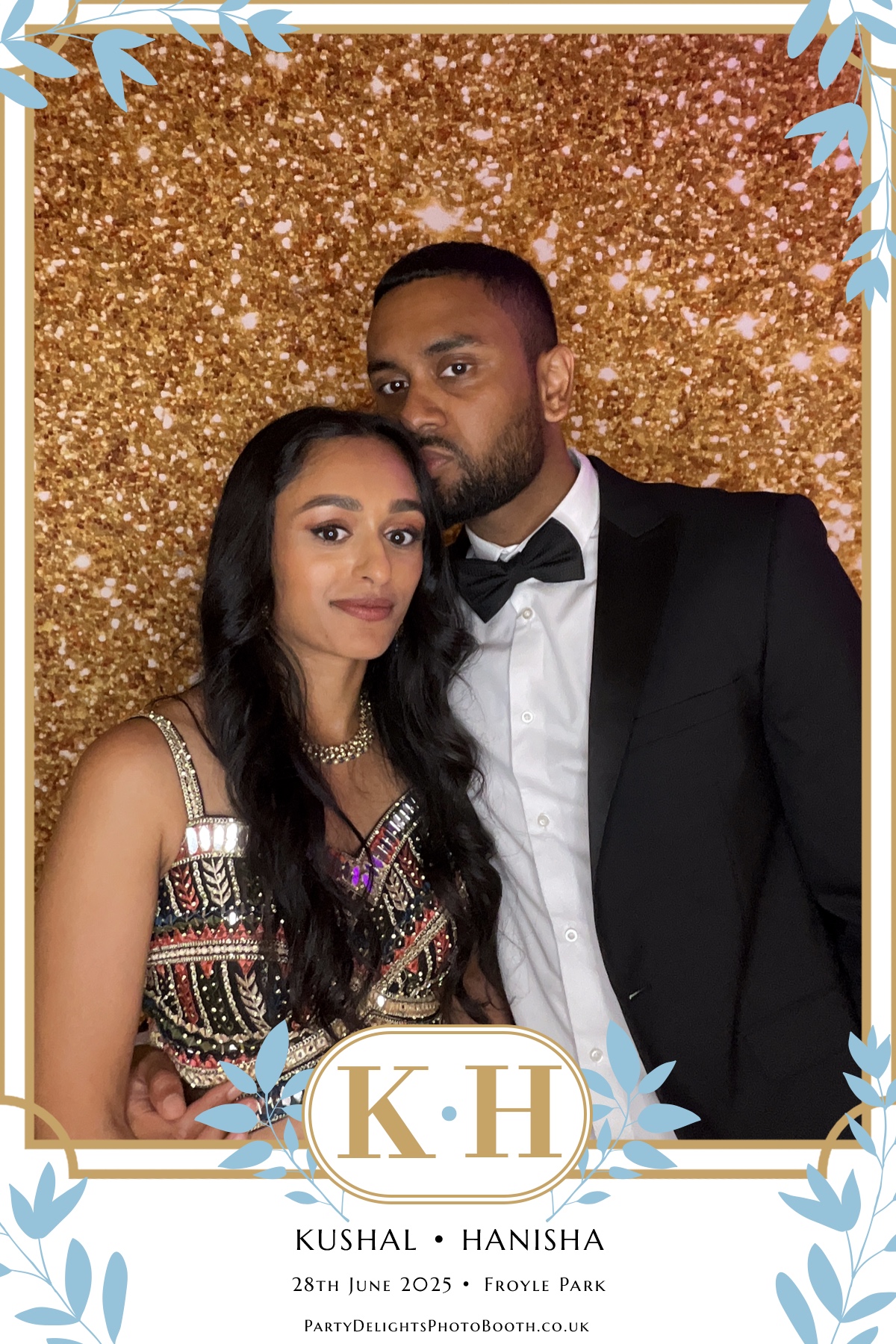 Kushal and Hanisha’s Wedding | View more photos from the event at gallery.partydelightsphotobooth.co.uk/u/PartyDelightsPhotoBooth/Kushal-and-Hanisha’s-Wedding