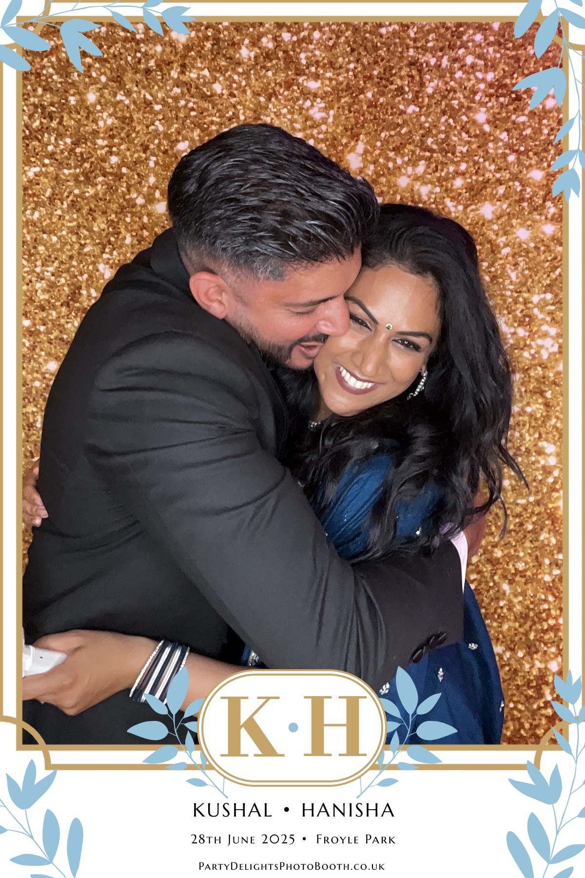 Kushal and Hanisha’s Wedding | View more photos from the event at gallery.partydelightsphotobooth.co.uk/u/PartyDelightsPhotoBooth/Kushal-and-Hanisha’s-Wedding