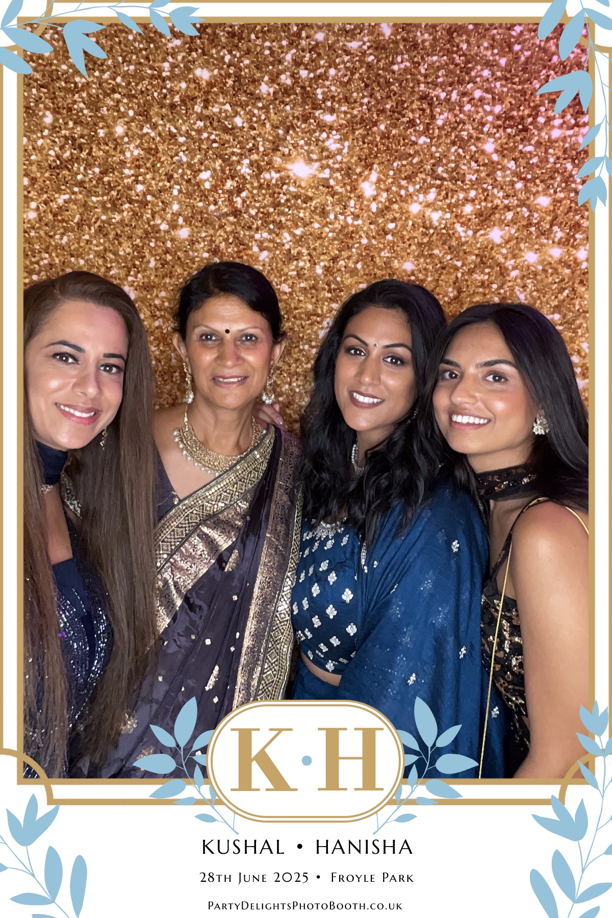 Kushal and Hanisha’s Wedding | View more photos from the event at gallery.partydelightsphotobooth.co.uk/u/PartyDelightsPhotoBooth/Kushal-and-Hanisha’s-Wedding